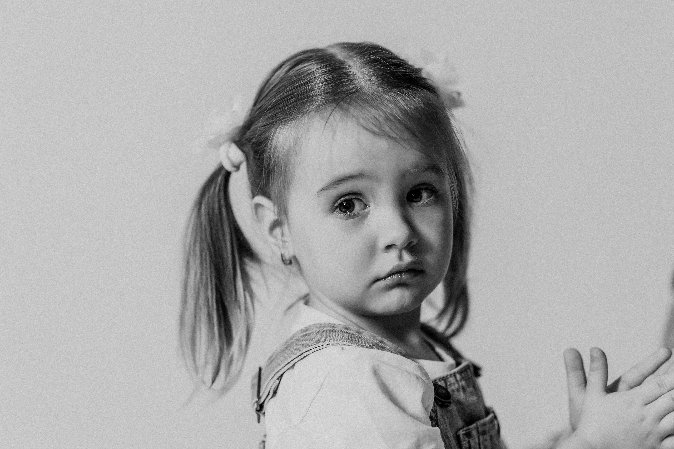 На фотофонах. Семейный фотограф Тюмень, фотограф на роды Салмина Мария