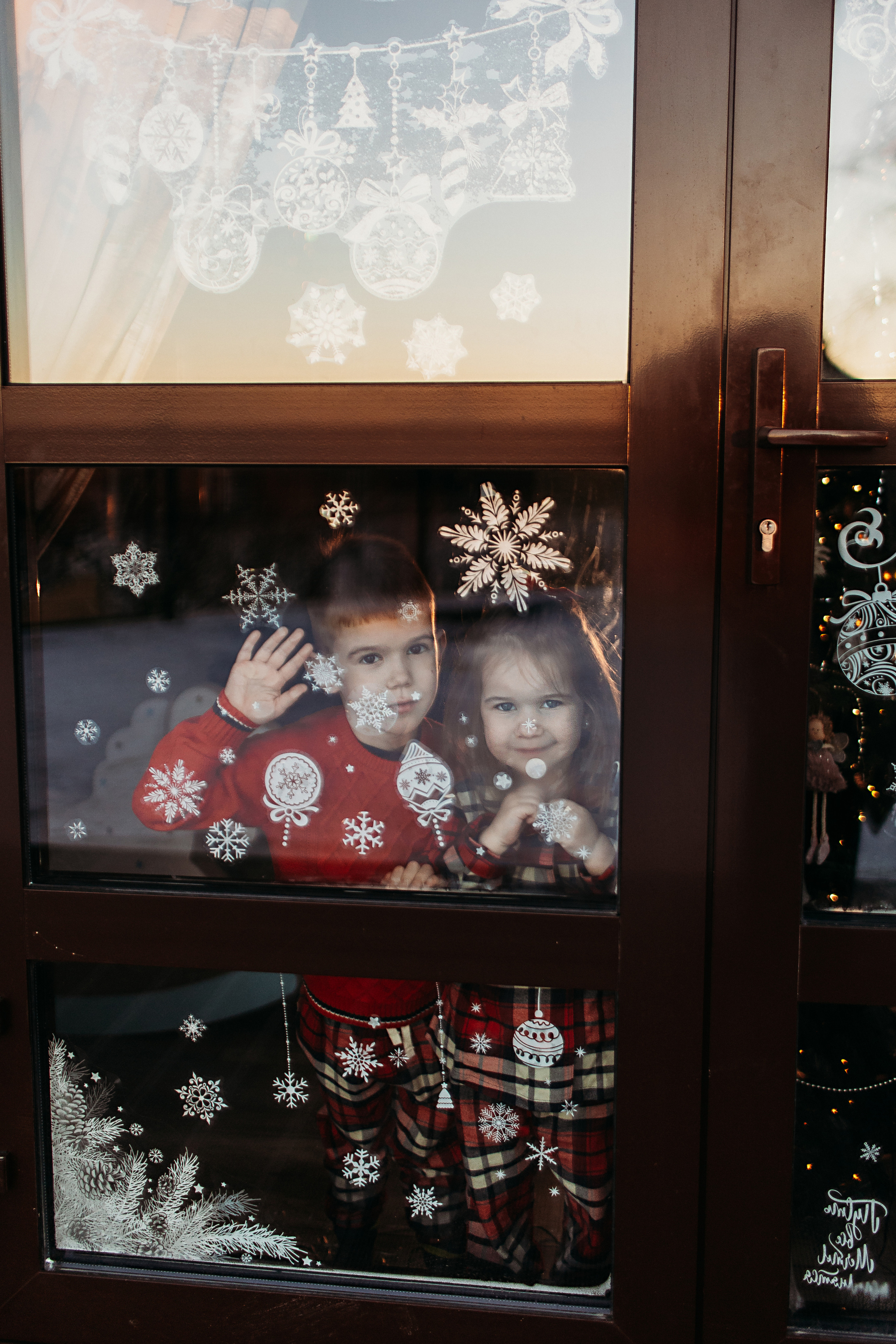 Тёплый новый год. Семейный фотограф Тюмень, фотограф на роды Салмина Мария