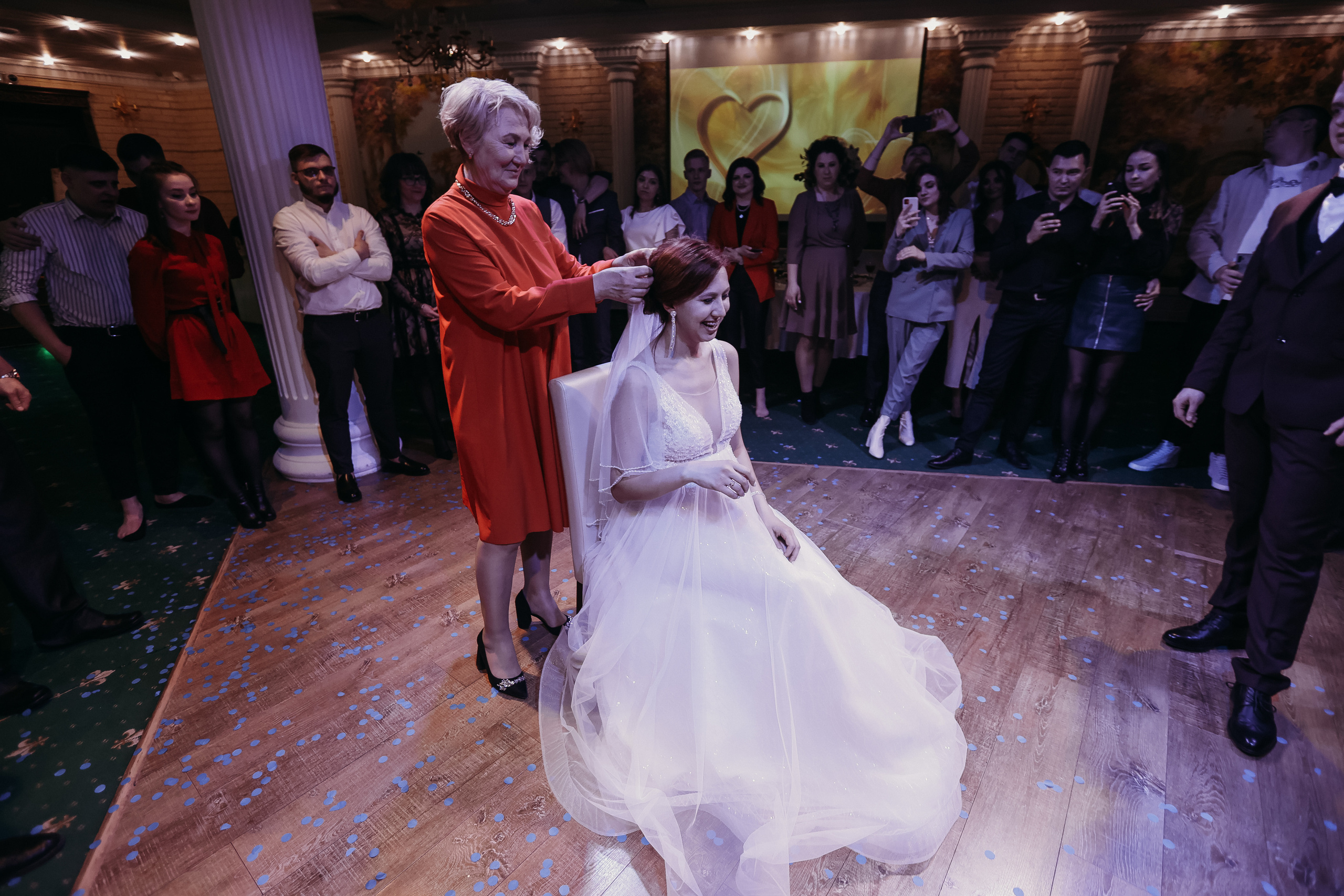 Банкет. Семейный фотограф Тюмень, фотограф на роды Салмина Мария