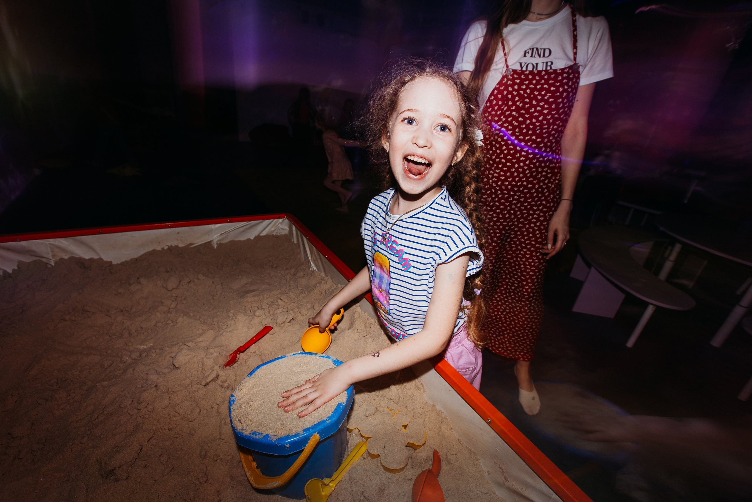 5 лет, день рождения в НЕО. Семейный фотограф Тюмень, фотограф на роды Салмина Мария