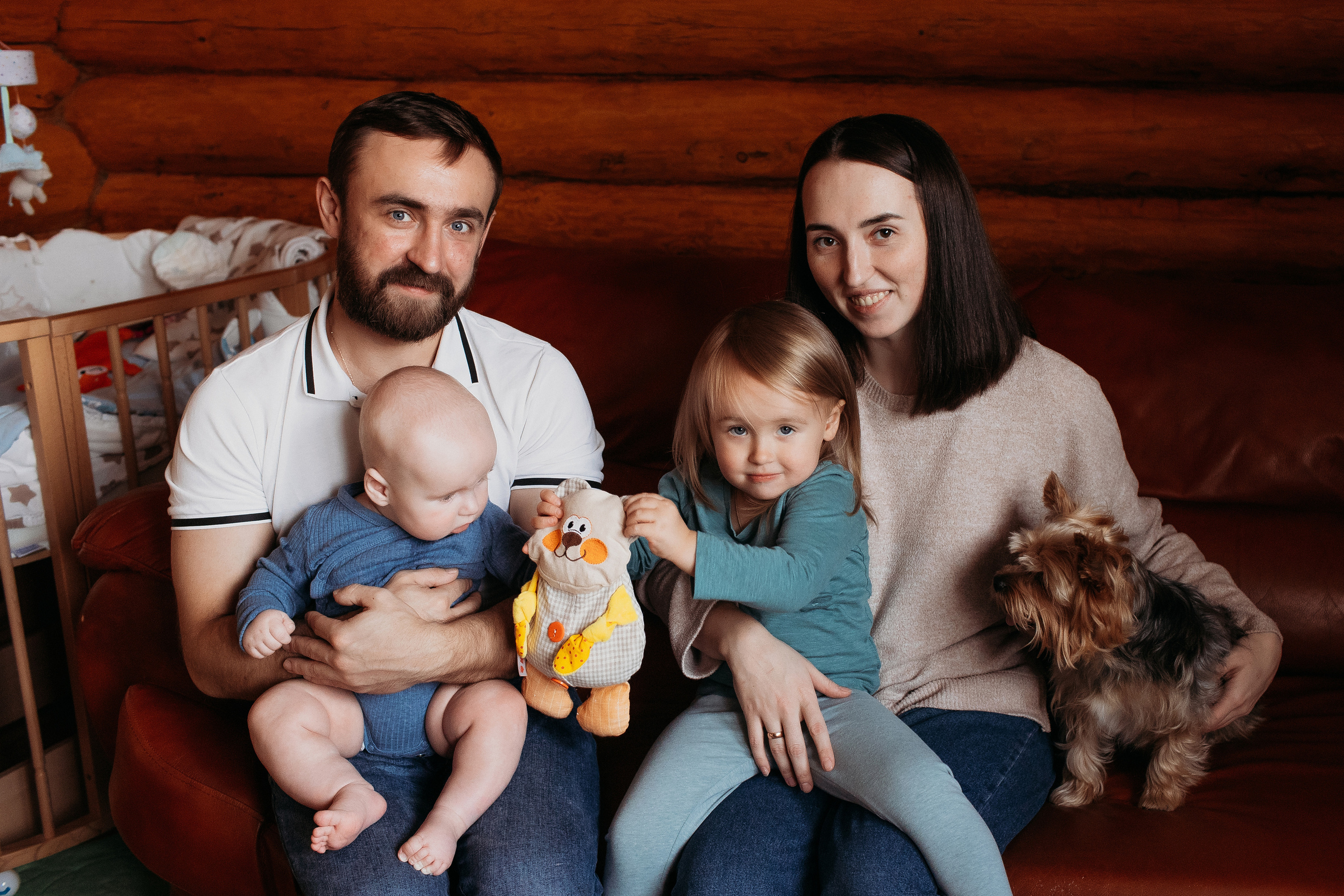 Большая семья. Семейный фотограф Тюмень, фотограф на роды Салмина Мария