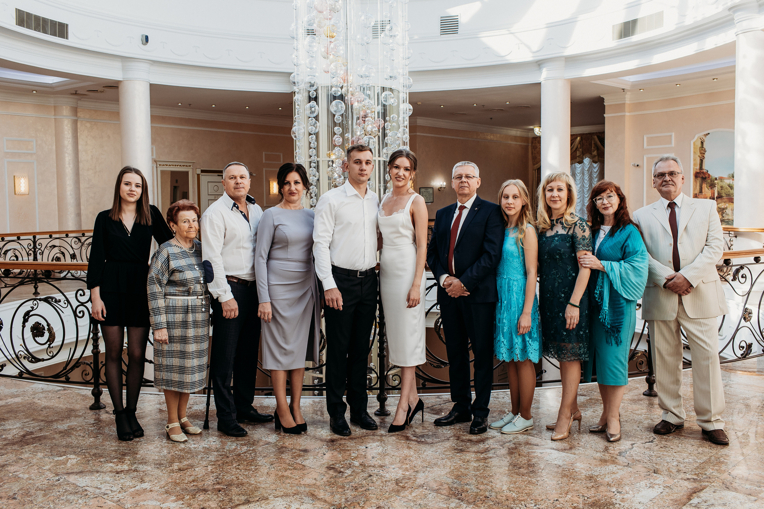 ЗАГС Малыгина. Семейный фотограф Тюмень, фотограф на роды Салмина Мария