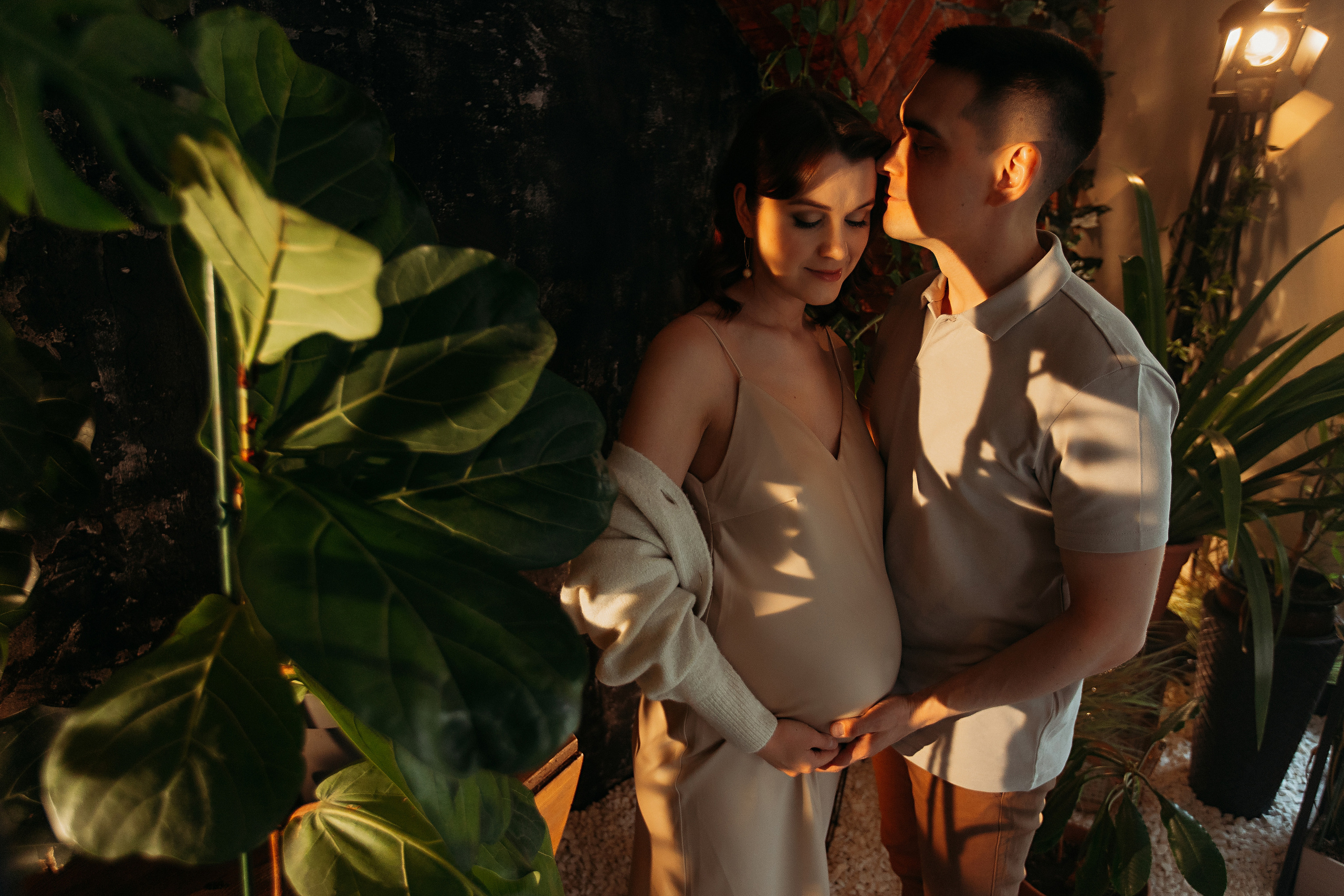 Фататум, малый зал. Семейный фотограф Тюмень, фотограф на роды Салмина Мария