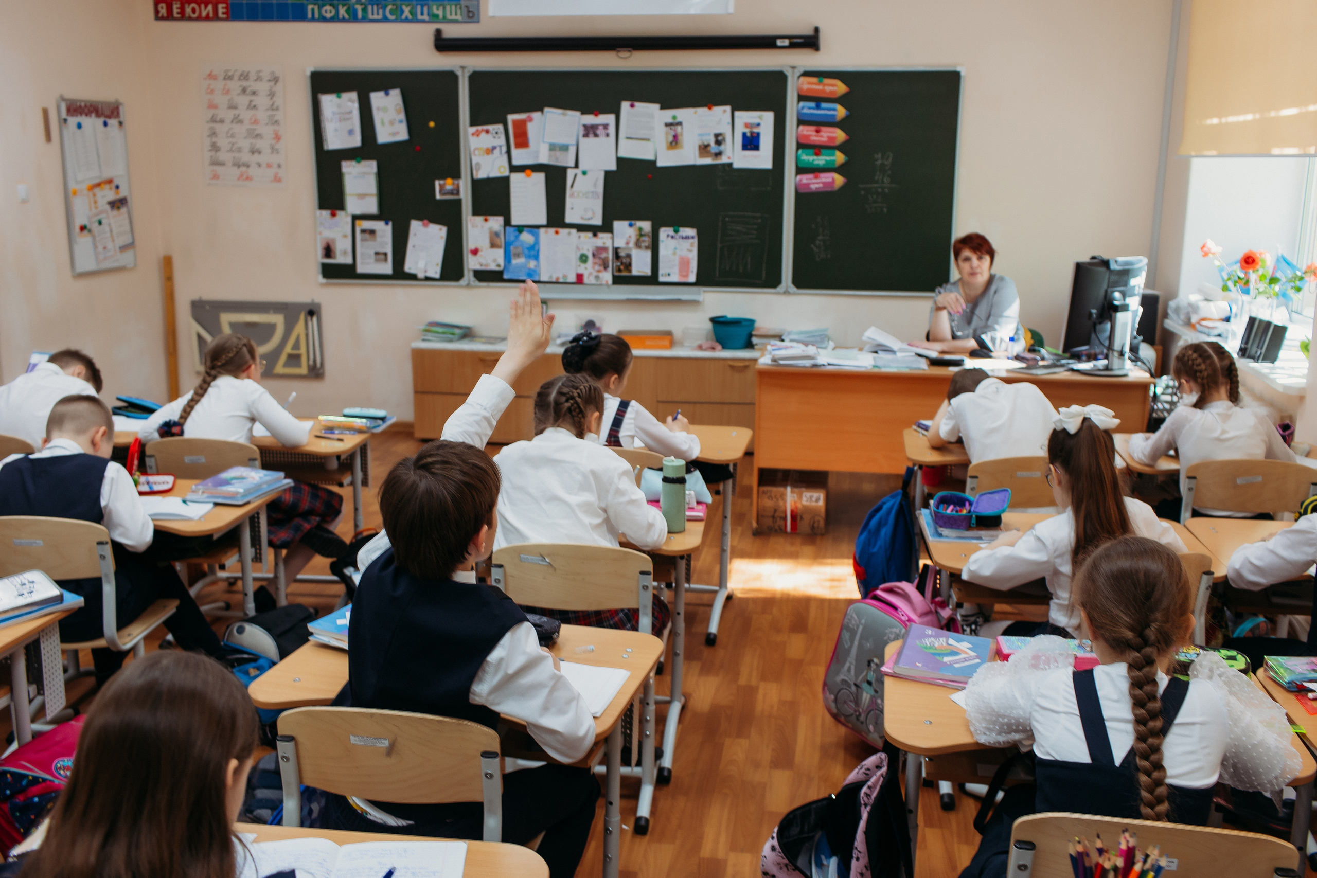 Школа 2 класс. Семейный фотограф Тюмень, фотограф на роды Салмина Мария