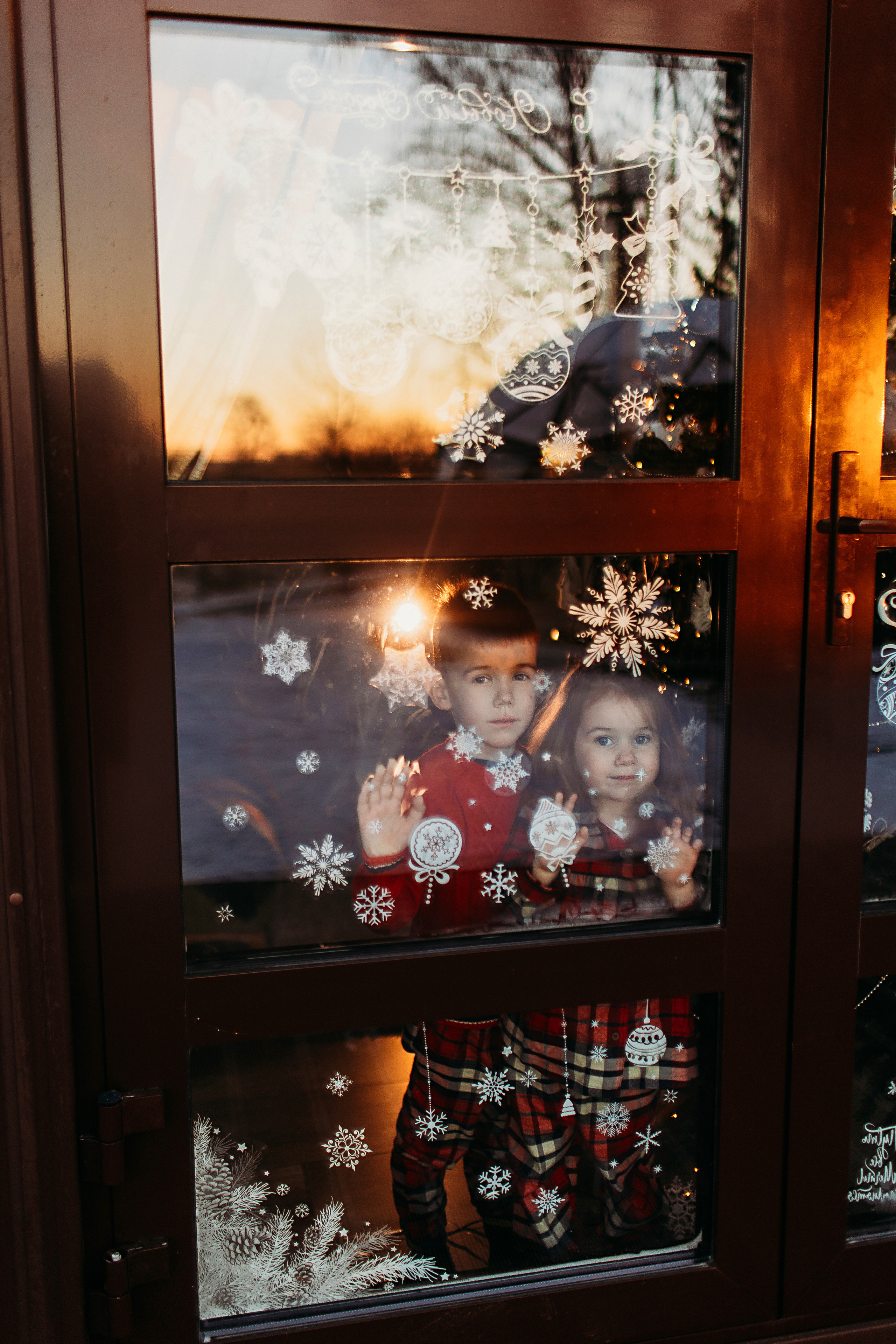Тёплый новый год. Семейный фотограф Тюмень, фотограф на роды Салмина Мария