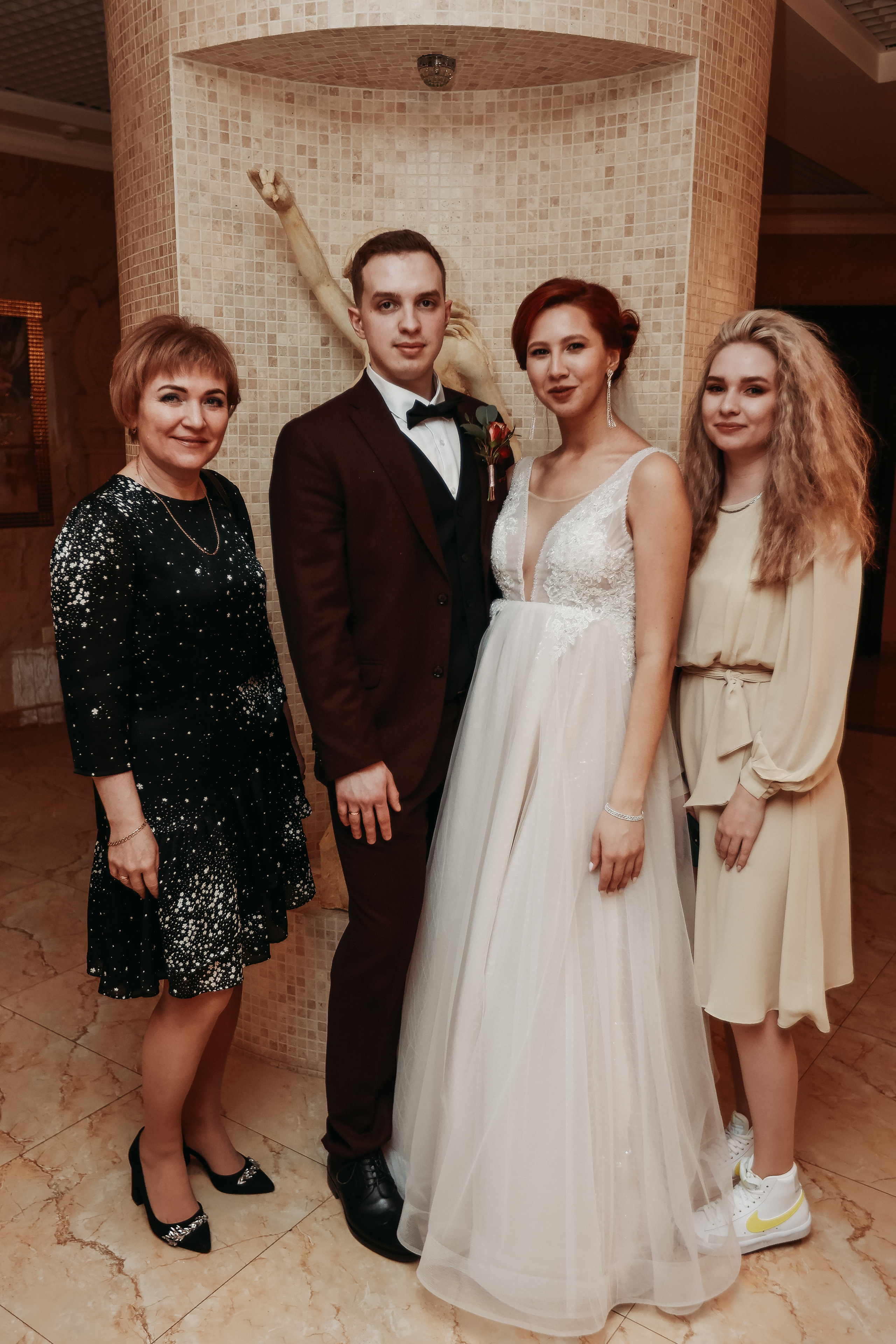 Банкет. Семейный фотограф Тюмень, фотограф на роды Салмина Мария