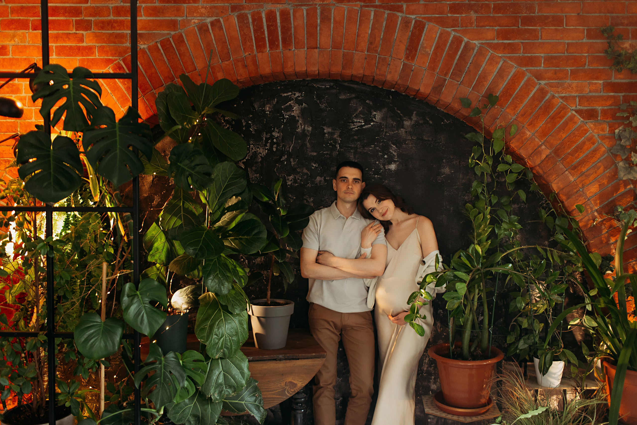 Фататум, малый зал. Семейный фотограф Тюмень, фотограф на роды Салмина Мария