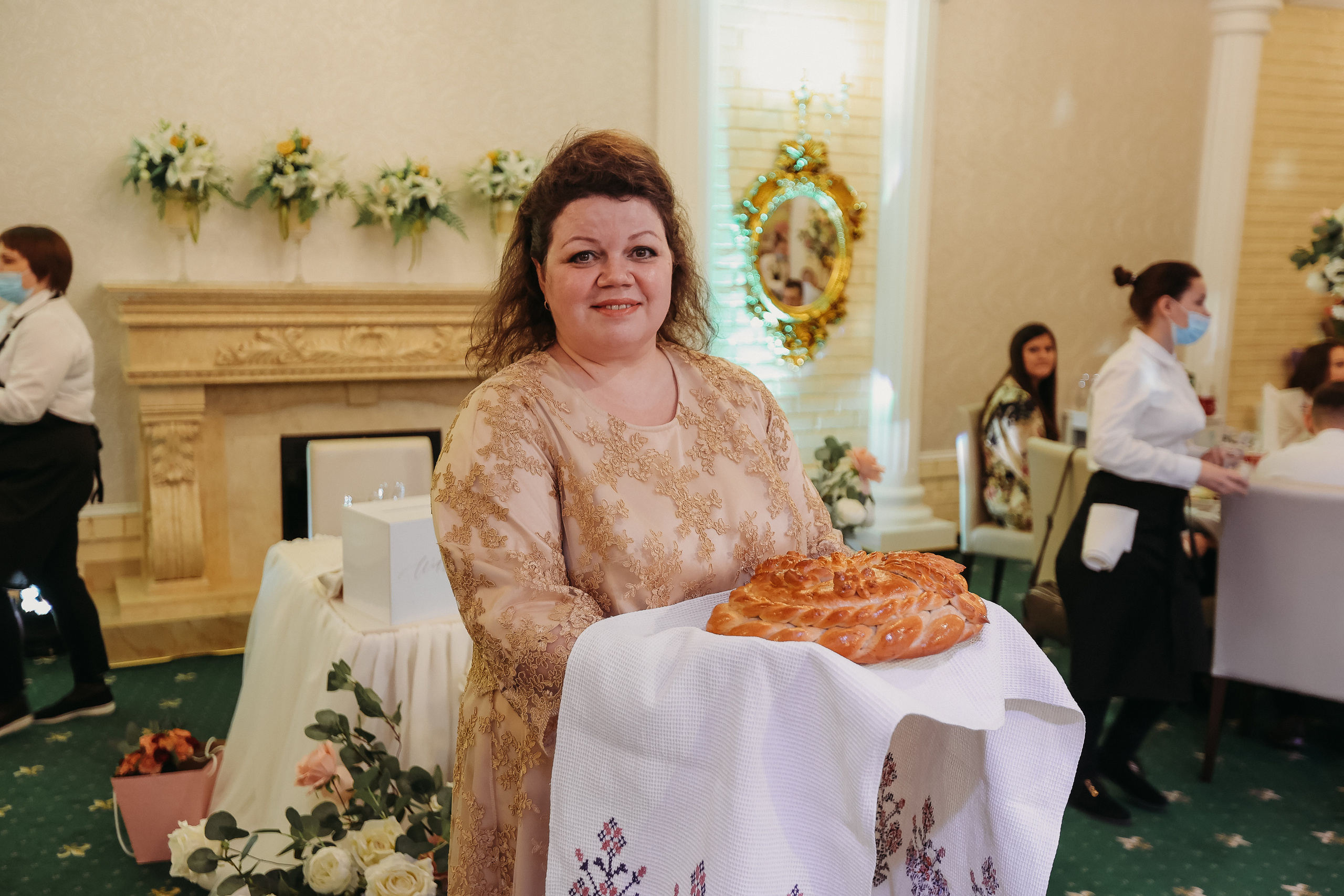 Банкет. Семейный фотограф Тюмень, фотограф на роды Салмина Мария