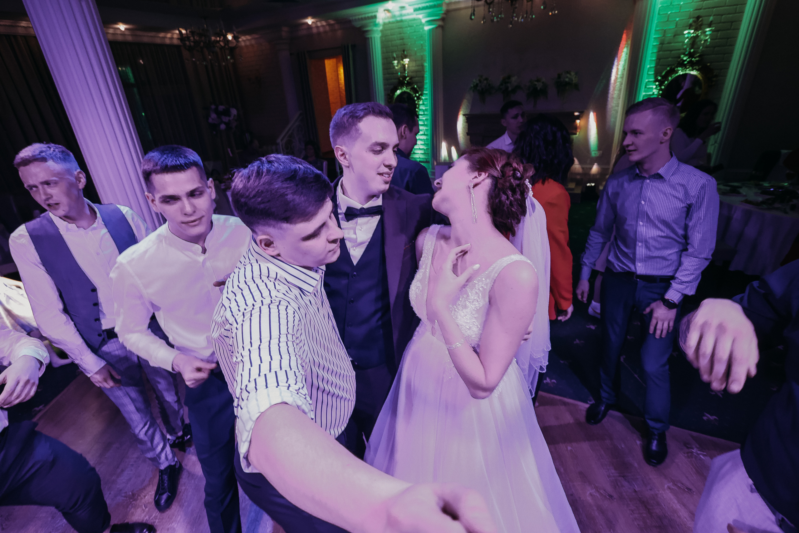 Банкет. Семейный фотограф Тюмень, фотограф на роды Салмина Мария