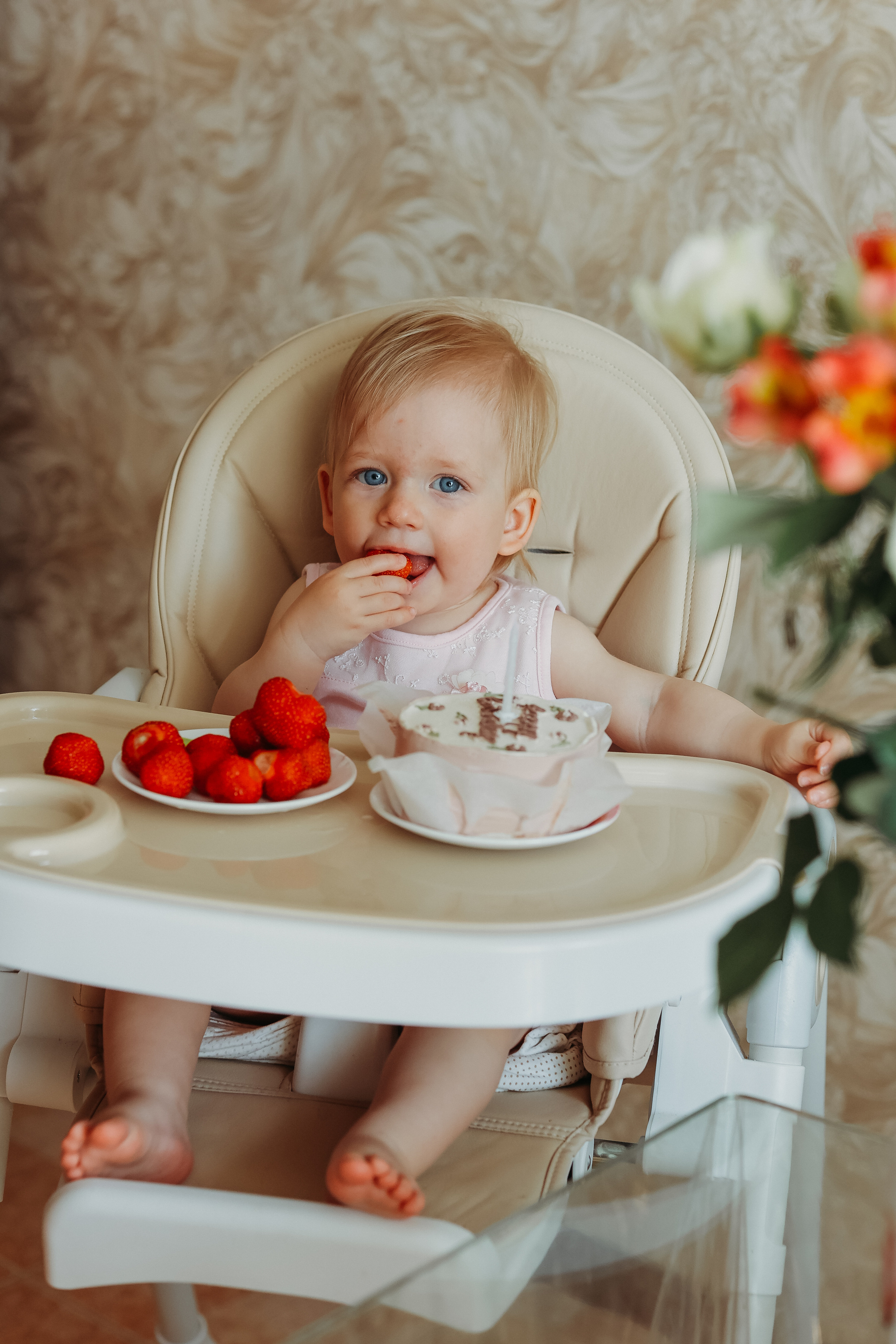 Дома. Семейный фотограф Тюмень, фотограф на роды Салмина Мария