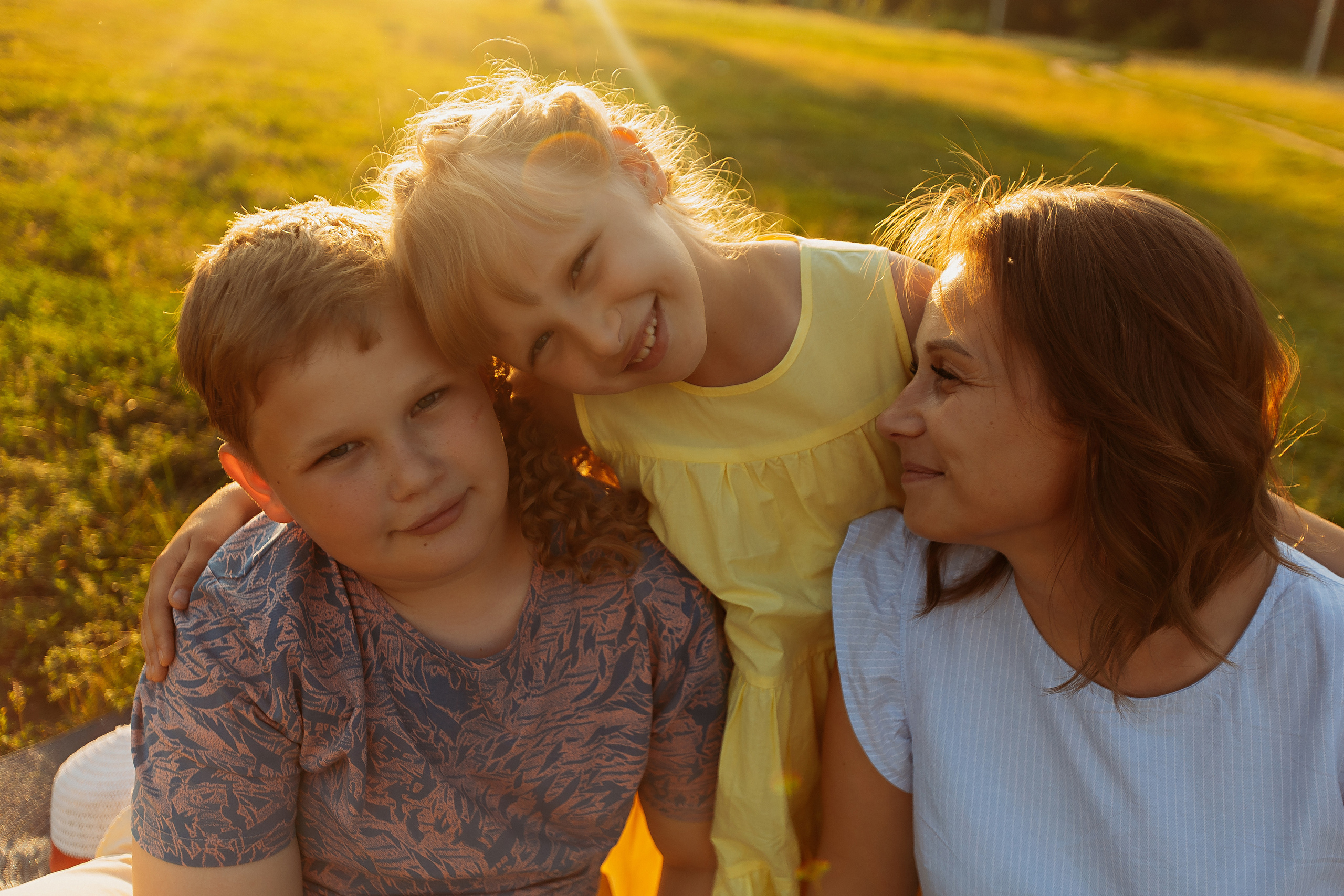 Лето. Семейный фотограф Тюмень, фотограф на роды Салмина Мария