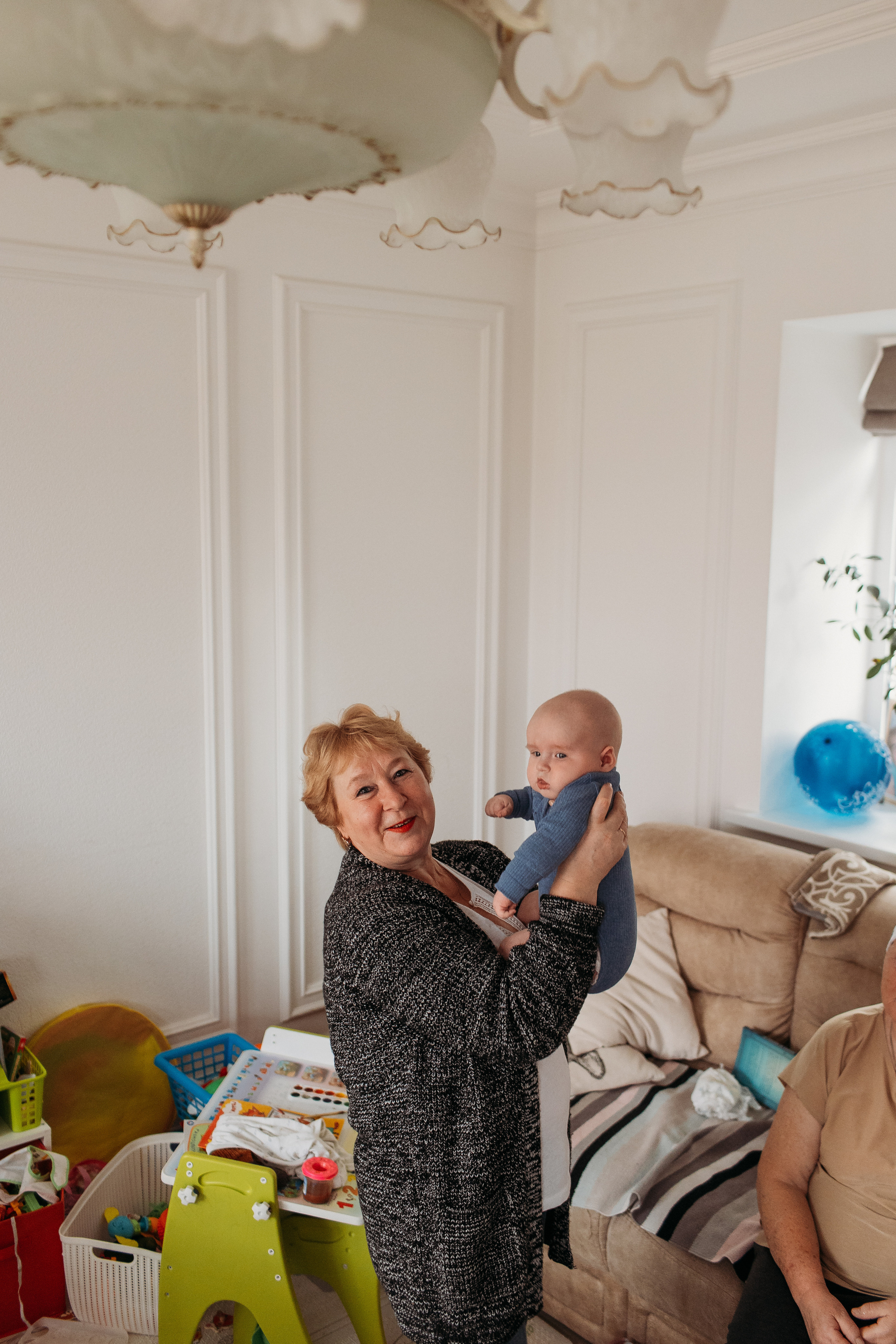 Большая семья. Семейный фотограф Тюмень, фотограф на роды Салмина Мария