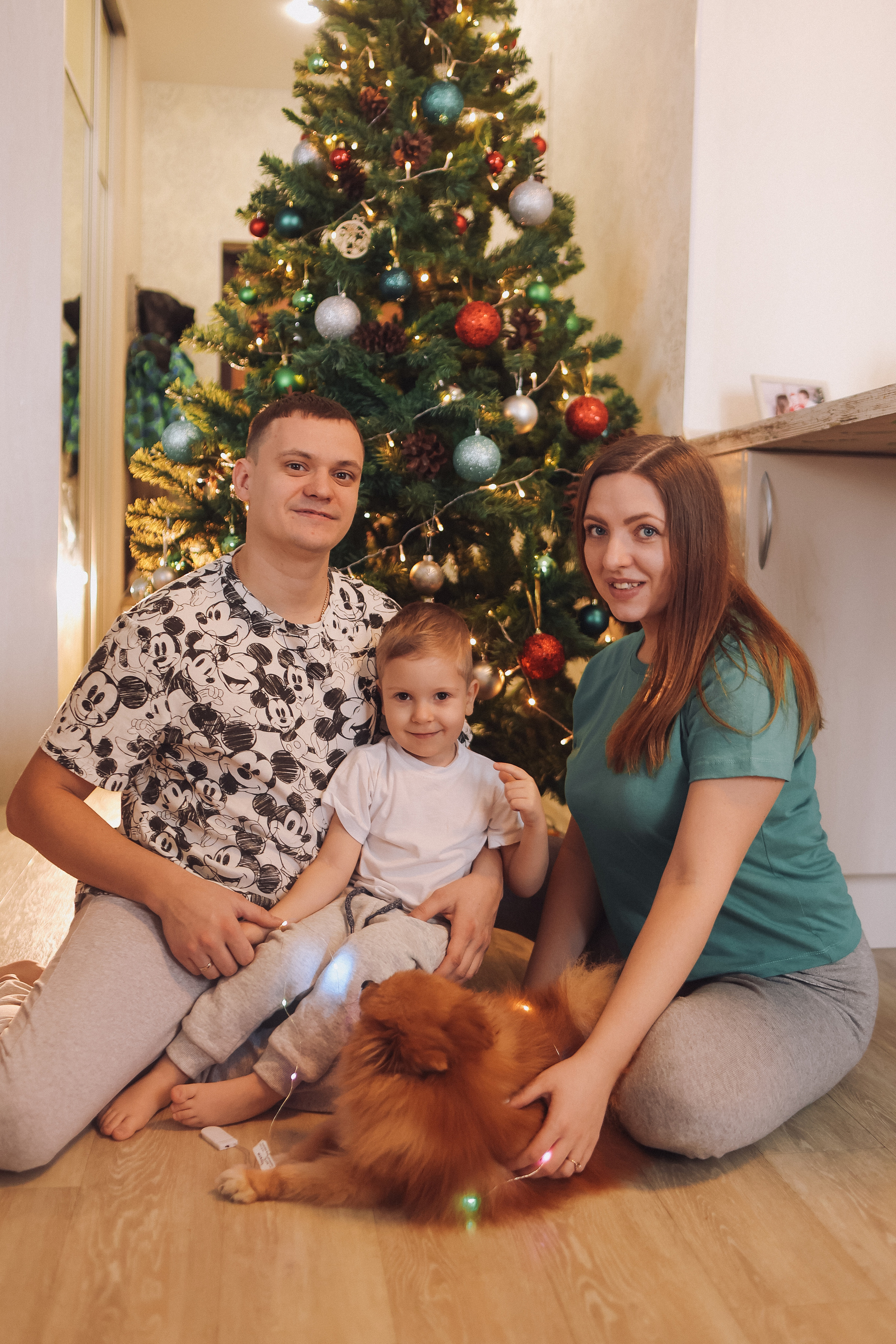 Новогодняя. Семейный фотограф Тюмень, фотограф на роды Салмина Мария