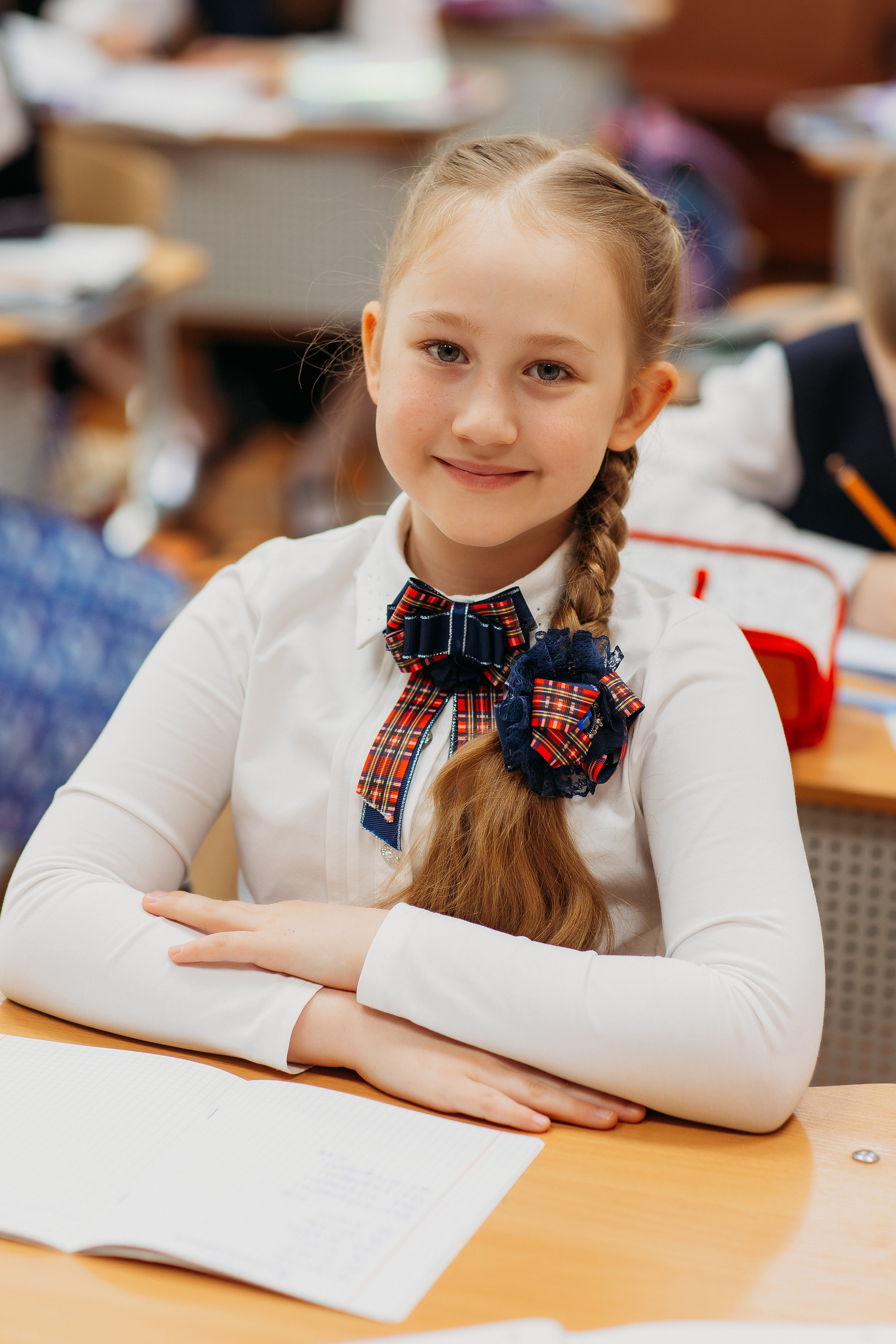 Школа 2 класс. Семейный фотограф Тюмень, фотограф на роды Салмина Мария