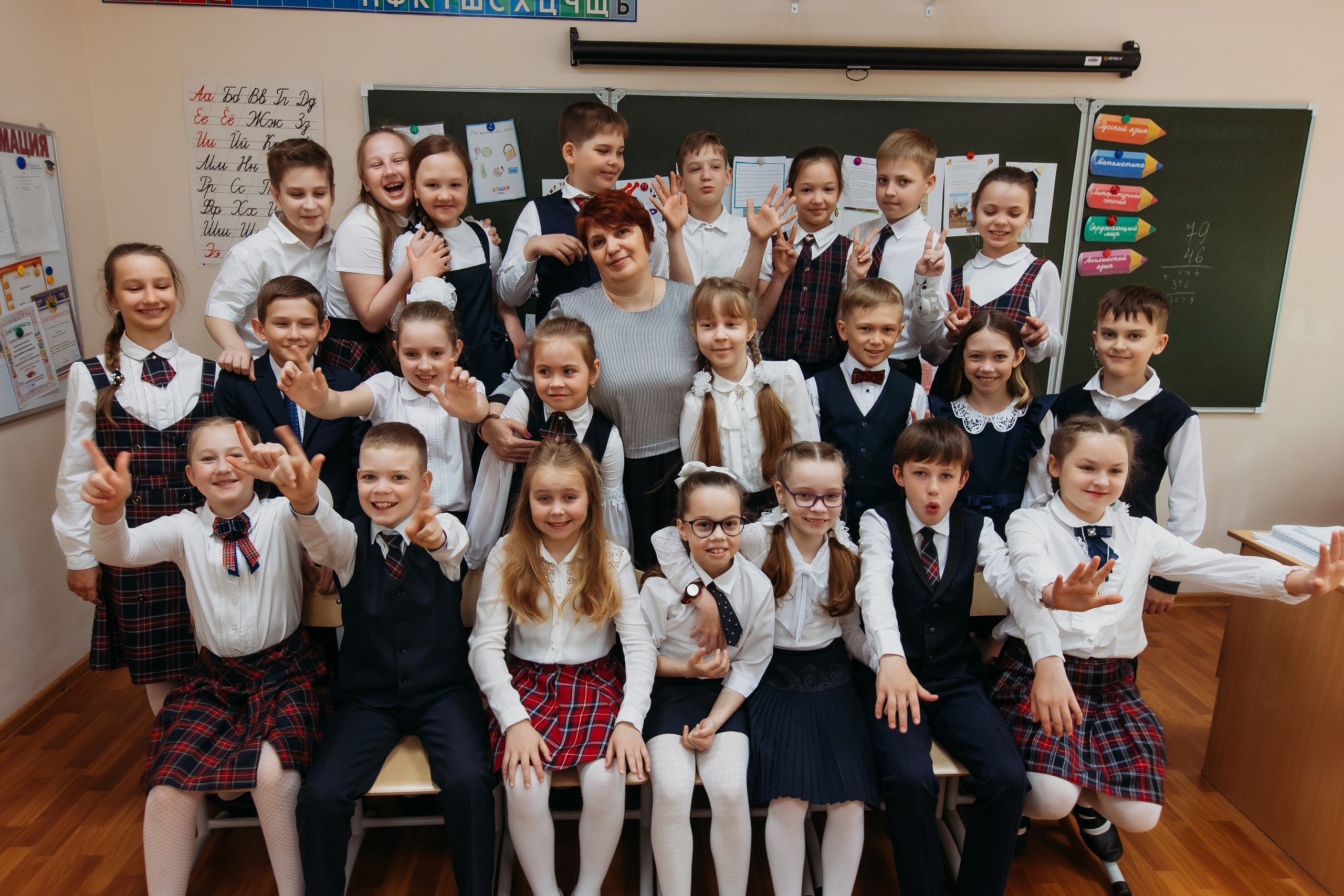 Школа 2 класс. Семейный фотограф Тюмень, фотограф на роды Салмина Мария