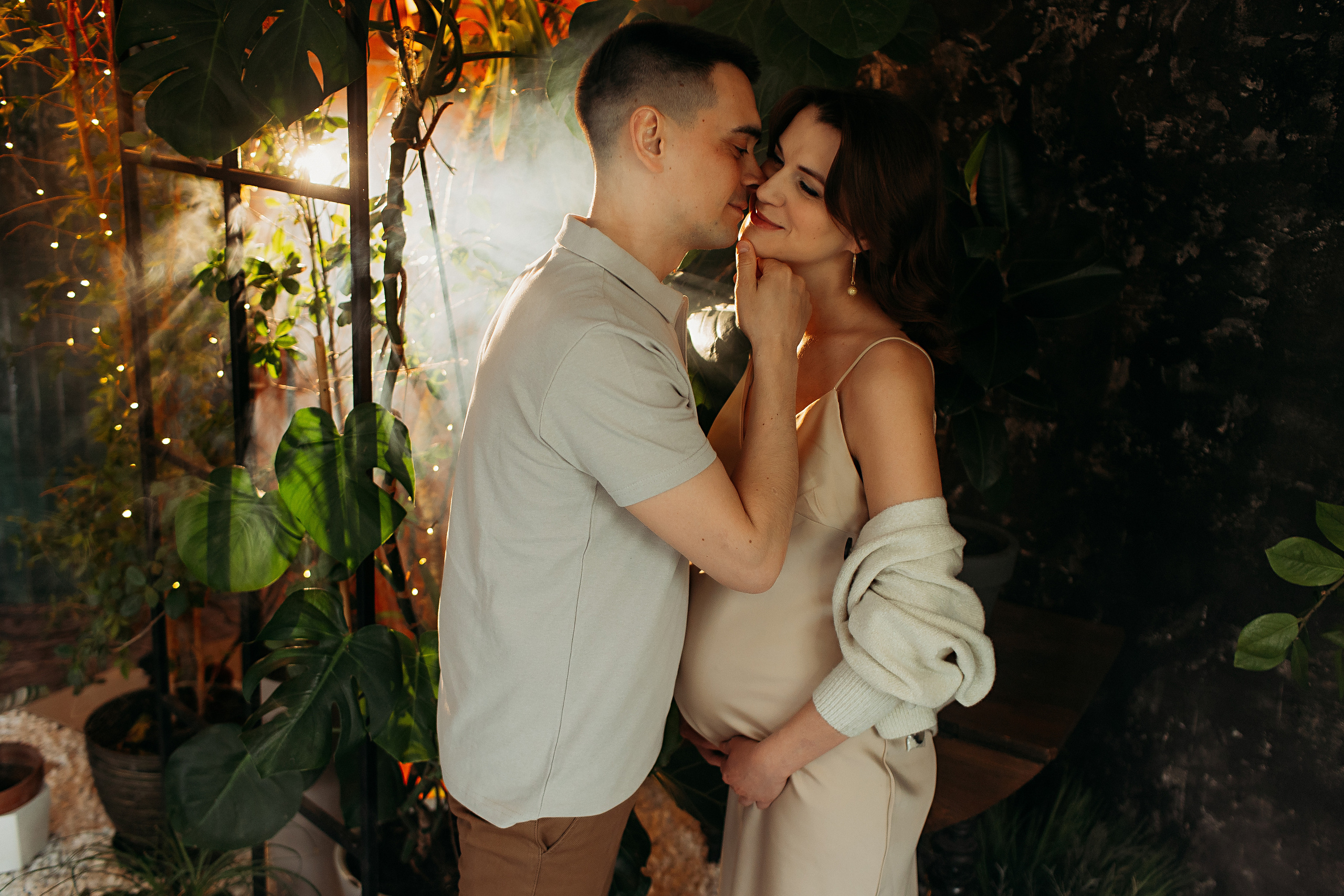 Фататум, малый зал. Семейный фотограф Тюмень, фотограф на роды Салмина Мария