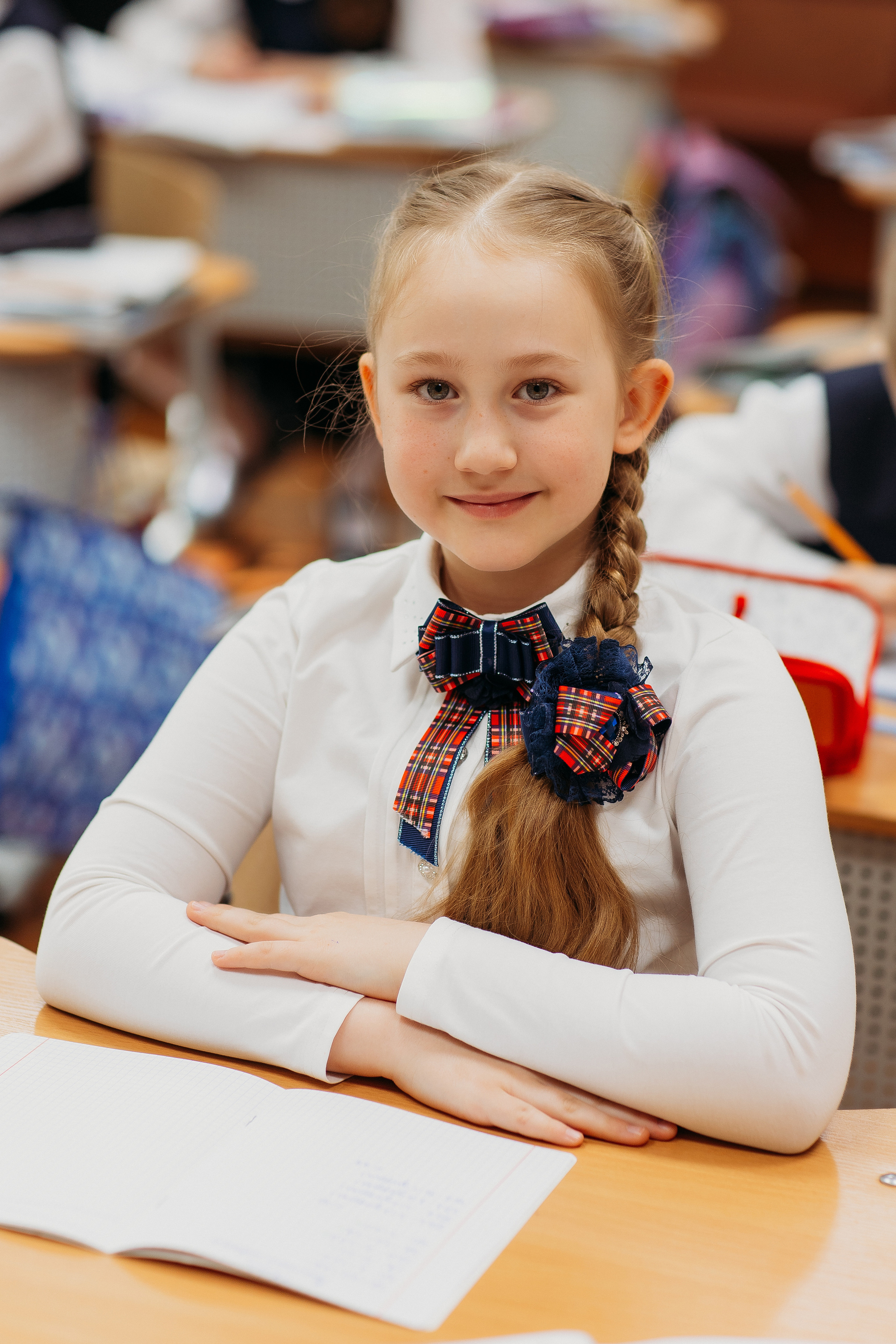 Школа 2 класс. Семейный фотограф Тюмень, фотограф на роды Салмина Мария