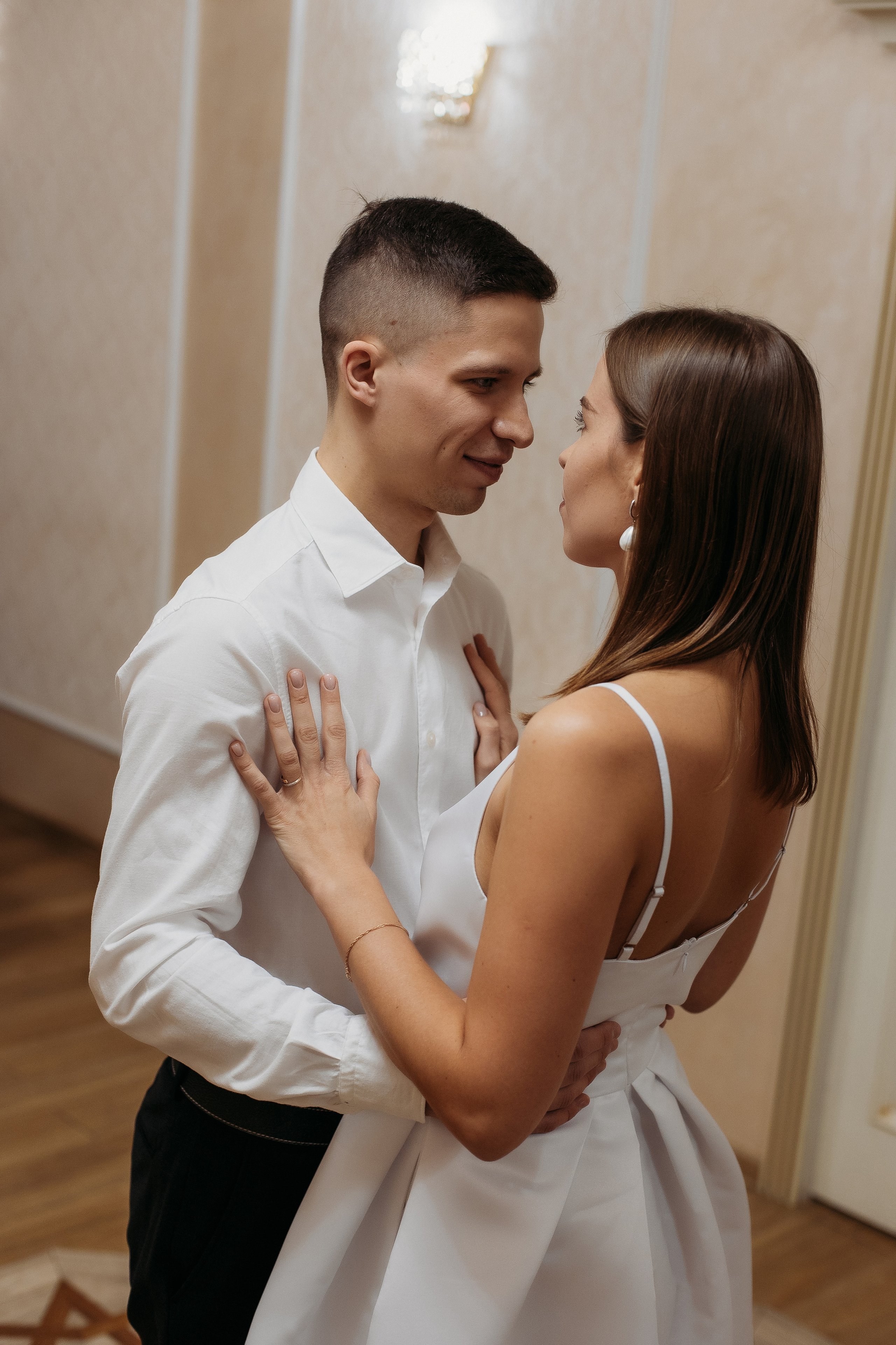 ЗАГС на Кирова. Семейный фотограф Тюмень, фотограф на роды Салмина Мария