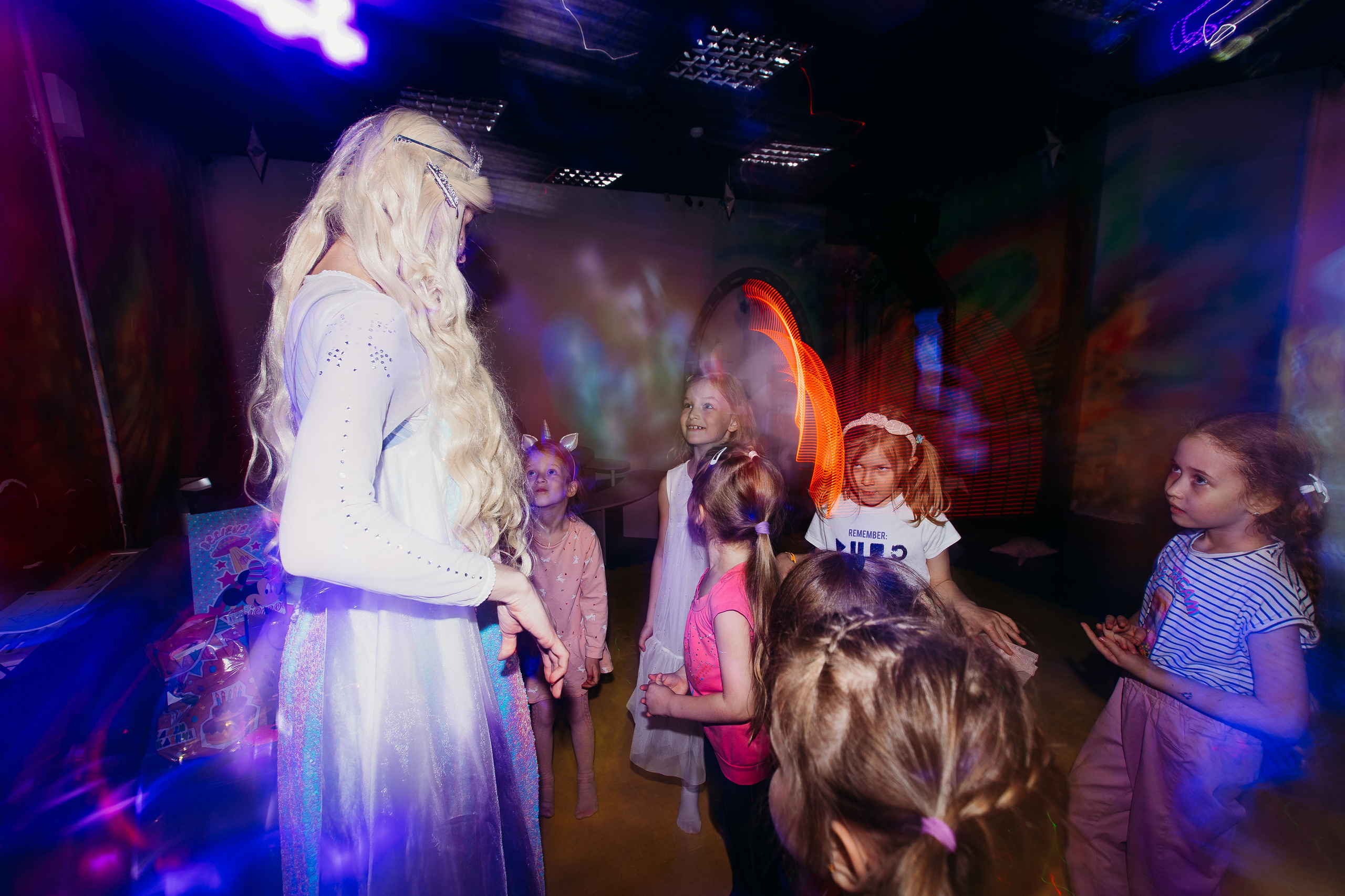 5 лет, день рождения в НЕО. Семейный фотограф Тюмень, фотограф на роды Салмина Мария