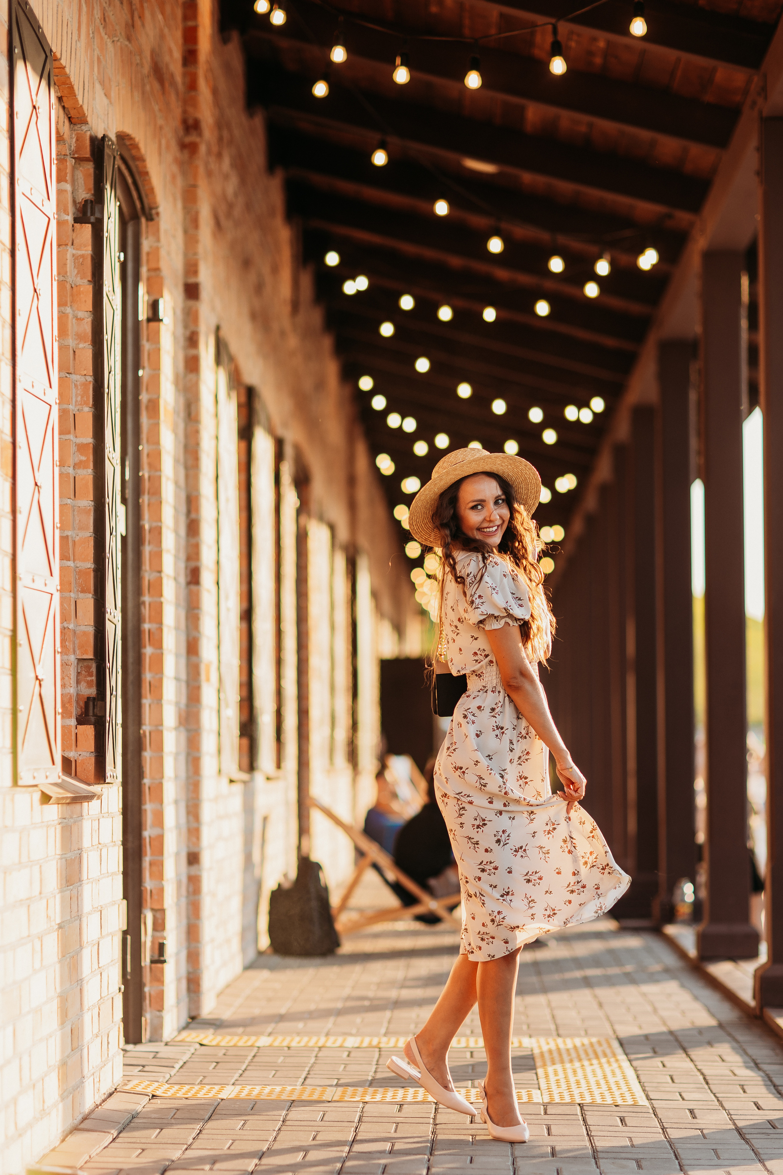 Набережная на закате. Семейный фотограф Тюмень, фотограф на роды Салмина Мария