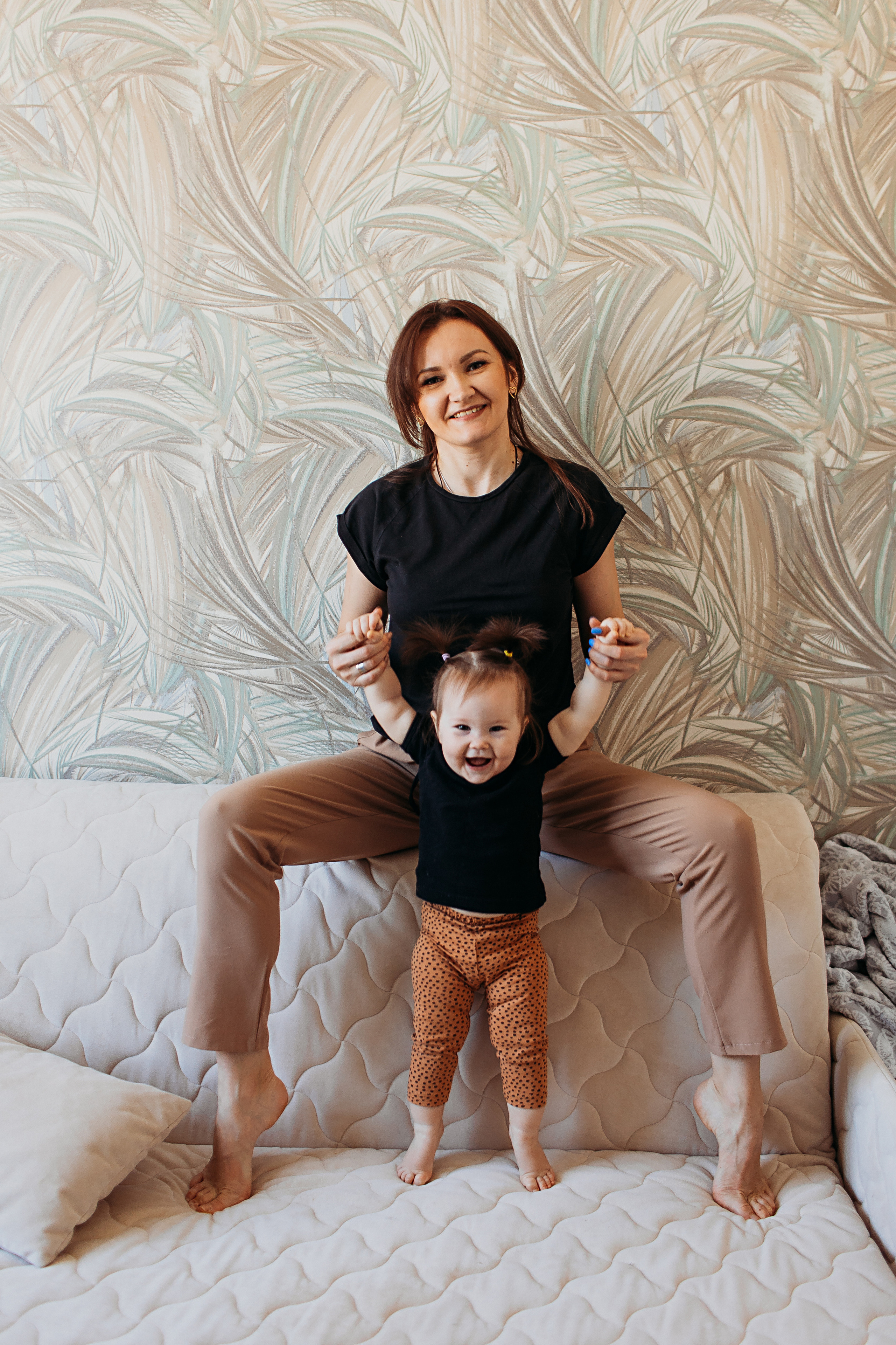 1 годик. Семейный фотограф Тюмень, фотограф на роды Салмина Мария