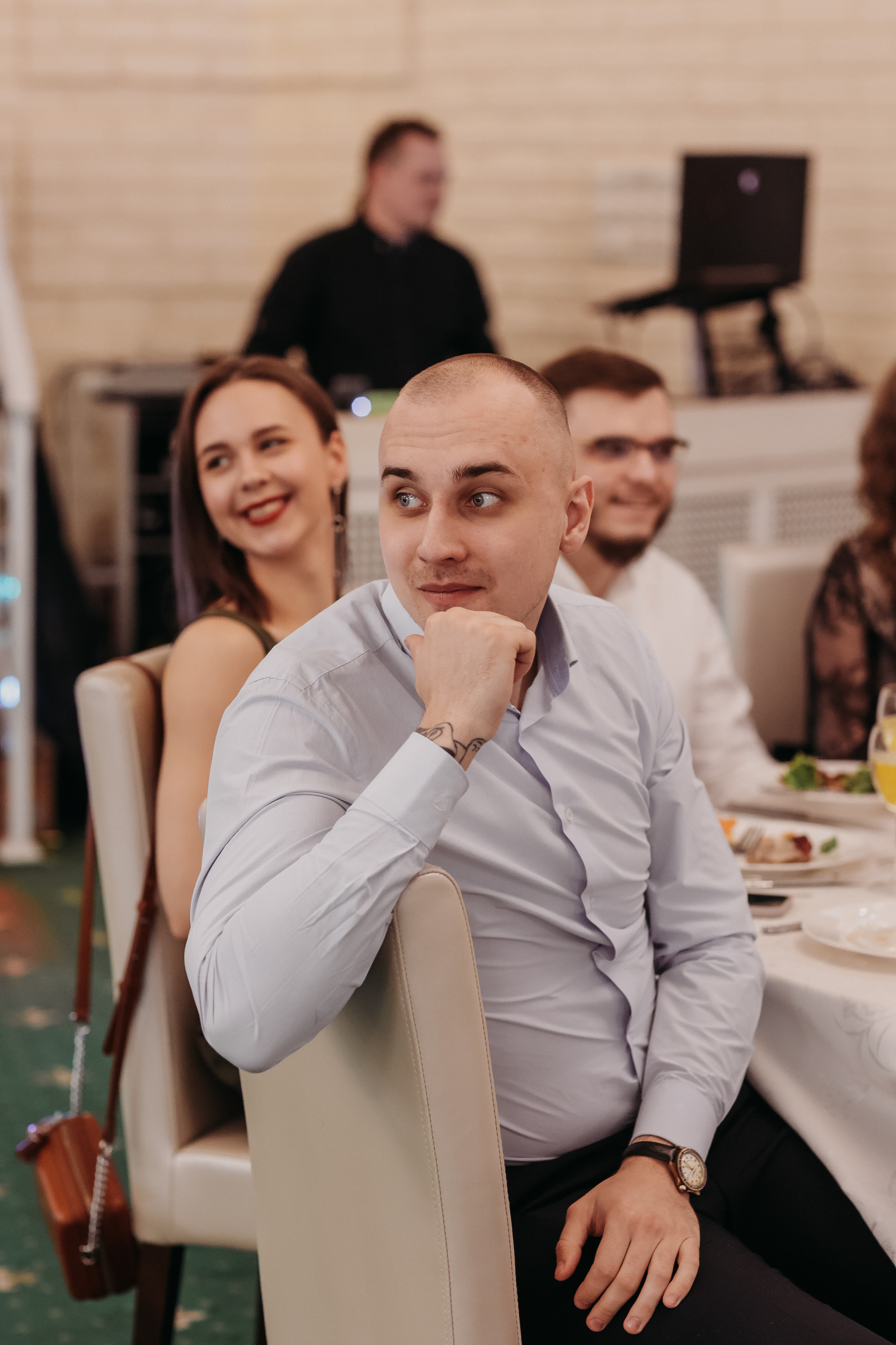 Банкет. Семейный фотограф Тюмень, фотограф на роды Салмина Мария