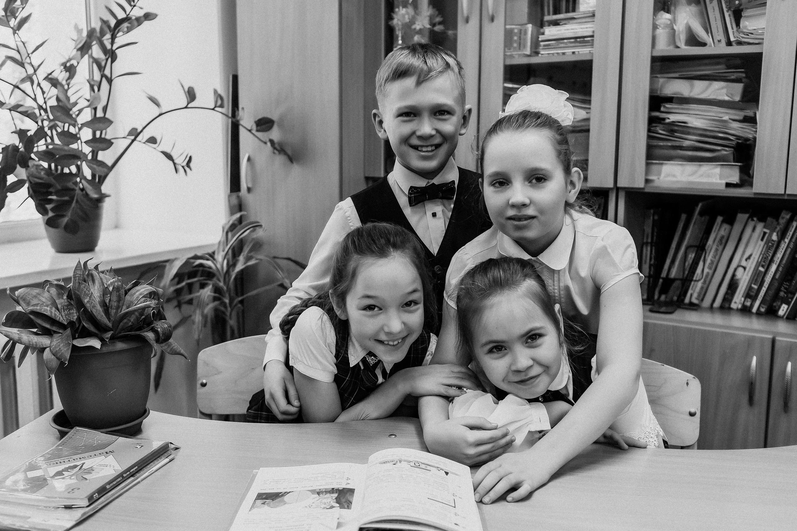 Школа 2 класс. Семейный фотограф Тюмень, фотограф на роды Салмина Мария