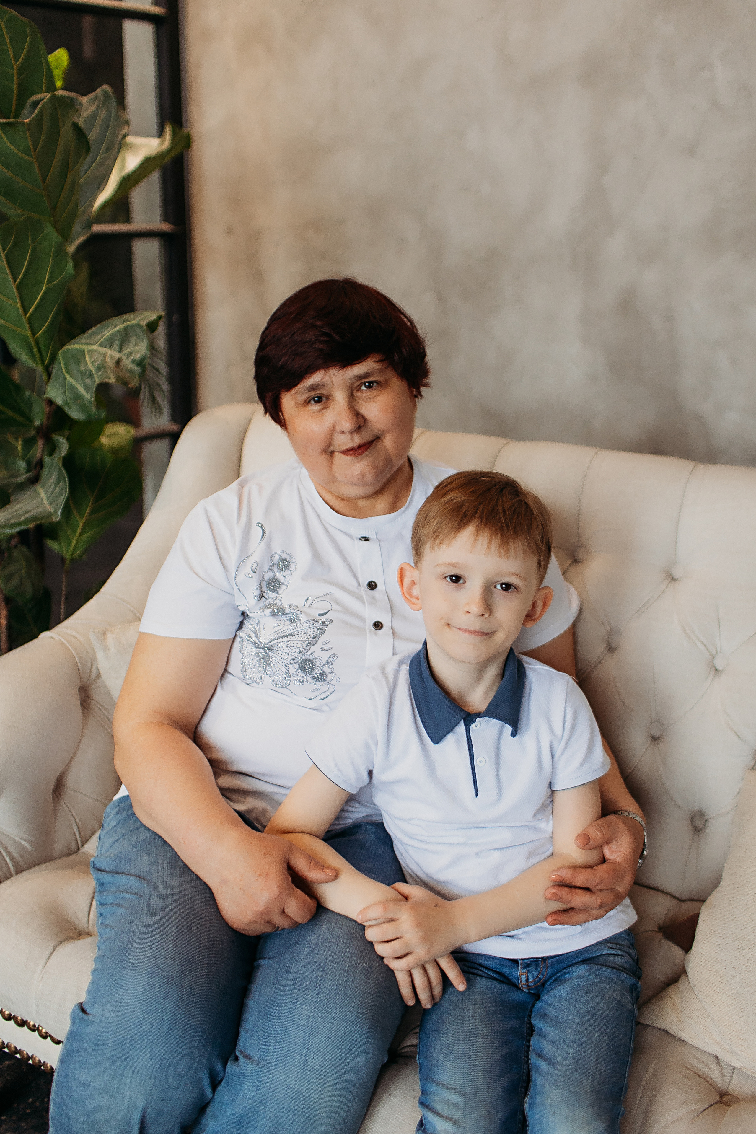 Лофт пространство Наше место. Семейный фотограф Тюмень, фотограф на роды Салмина Мария