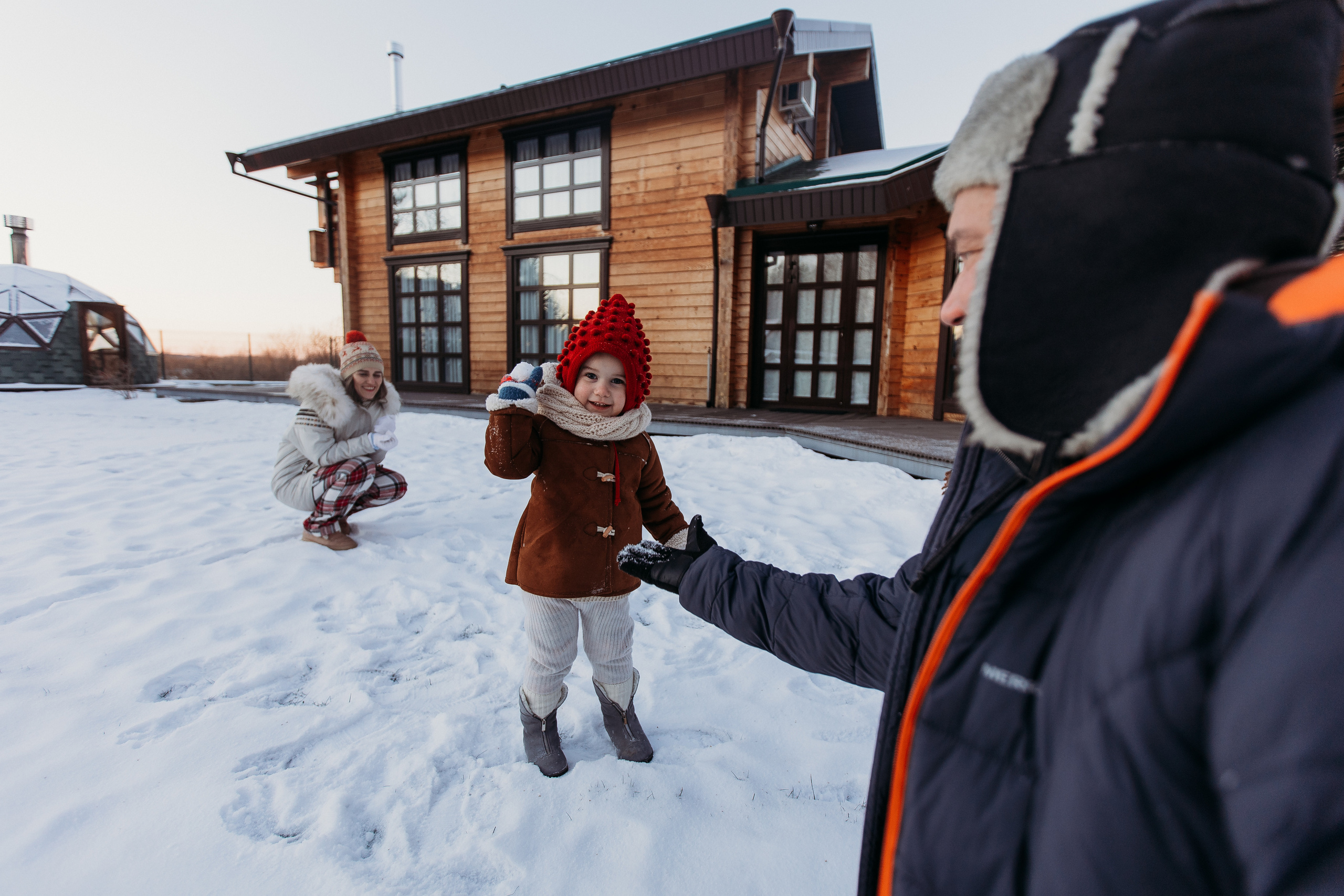 Тёплый новый год. Семейный фотограф Тюмень, фотограф на роды Салмина Мария