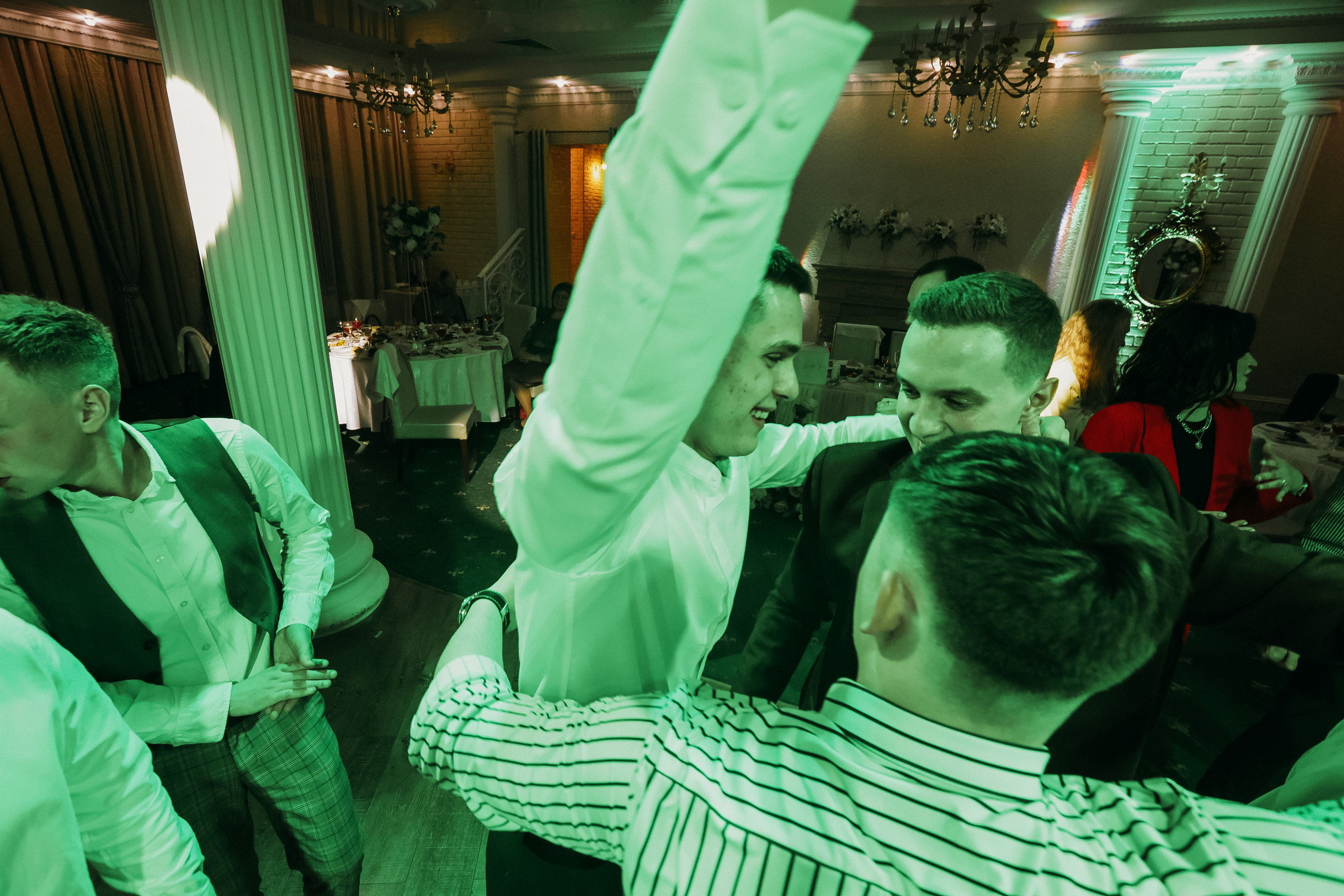 Банкет. Семейный фотограф Тюмень, фотограф на роды Салмина Мария