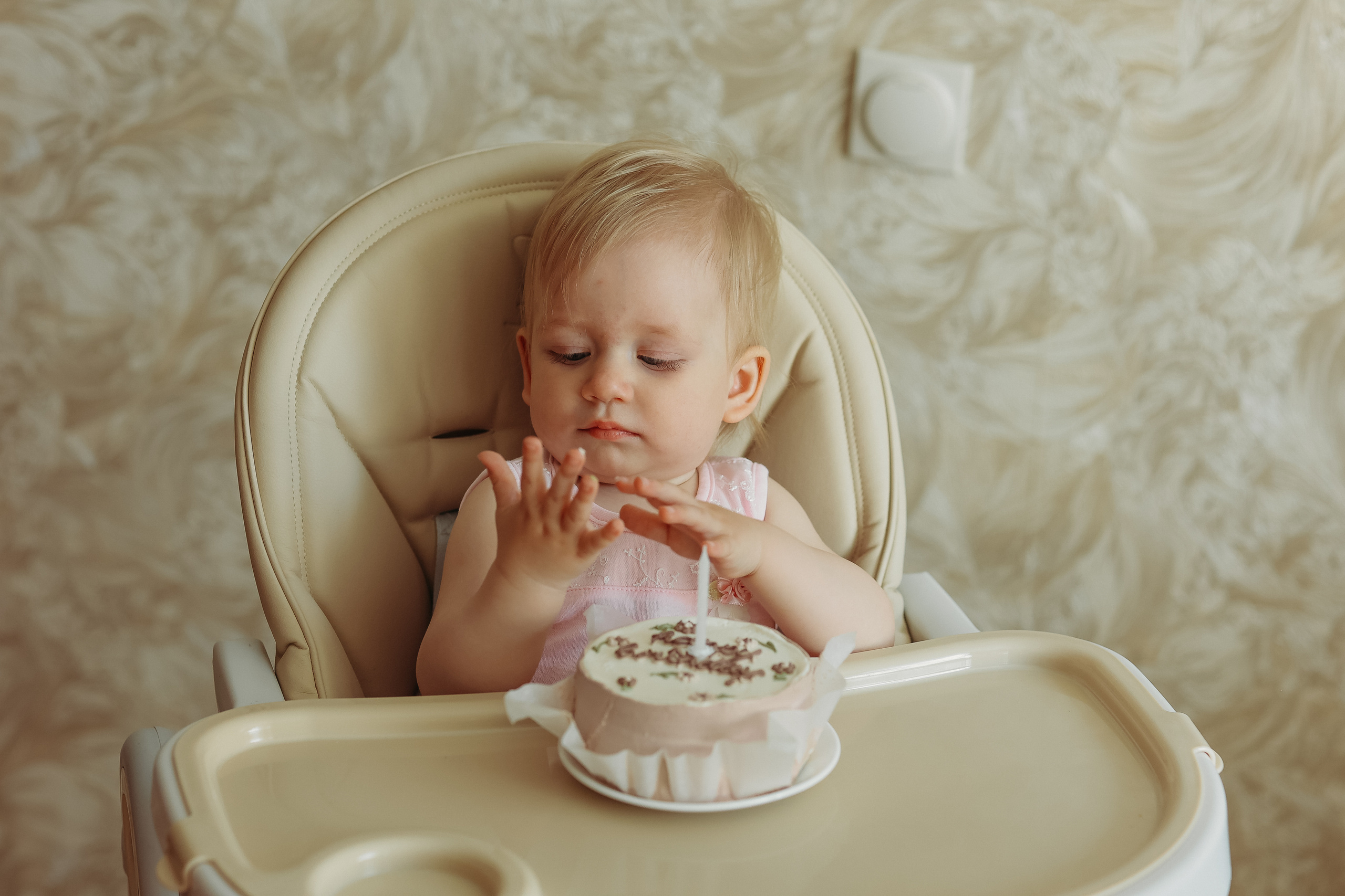 Дома. Семейный фотограф Тюмень, фотограф на роды Салмина Мария