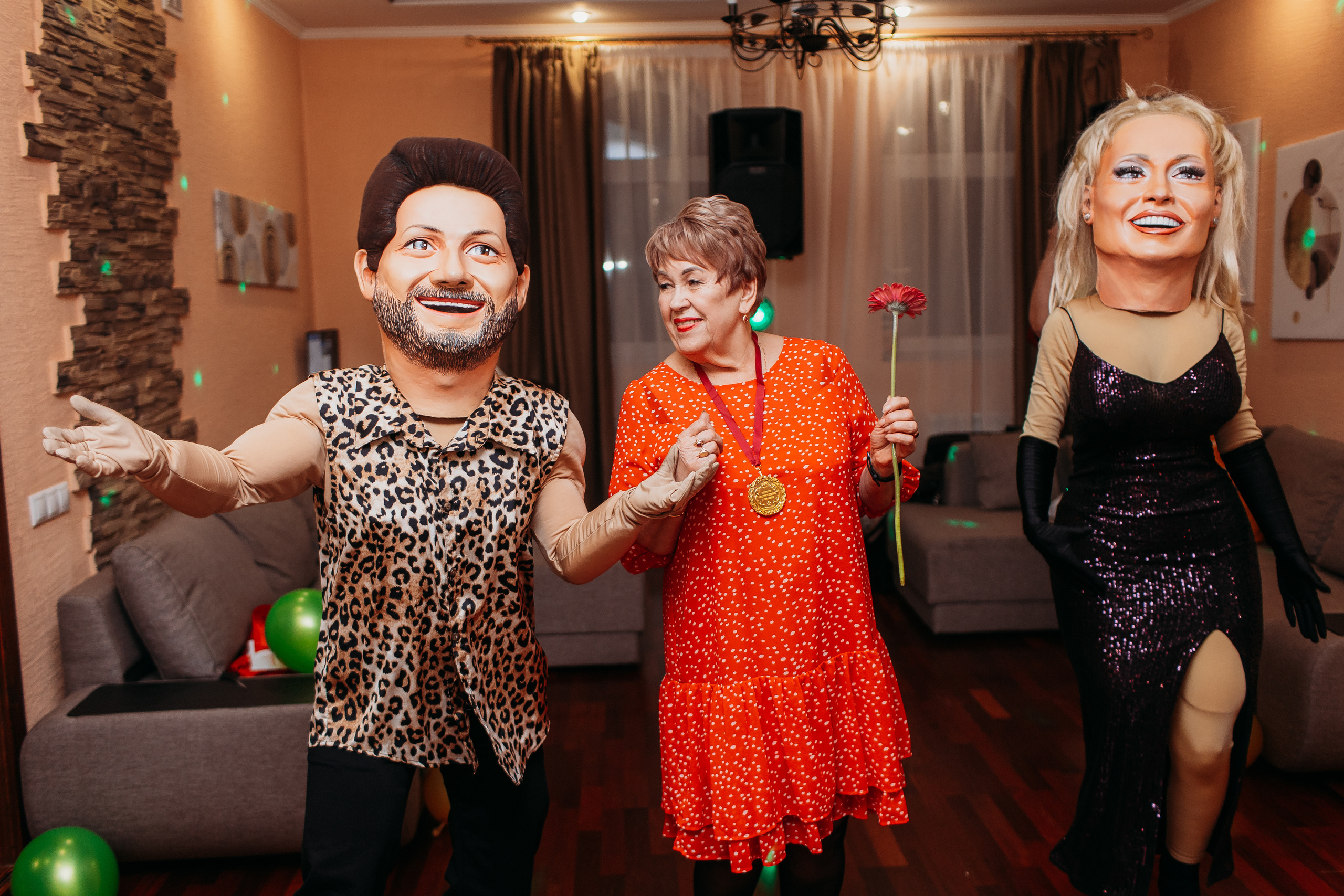 Банкет. Семейный фотограф Тюмень, фотограф на роды Салмина Мария