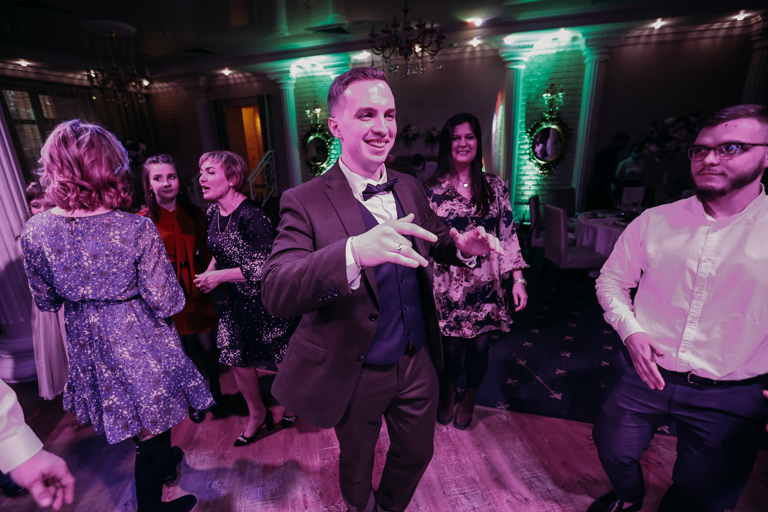 Банкет. Семейный фотограф Тюмень, фотограф на роды Салмина Мария