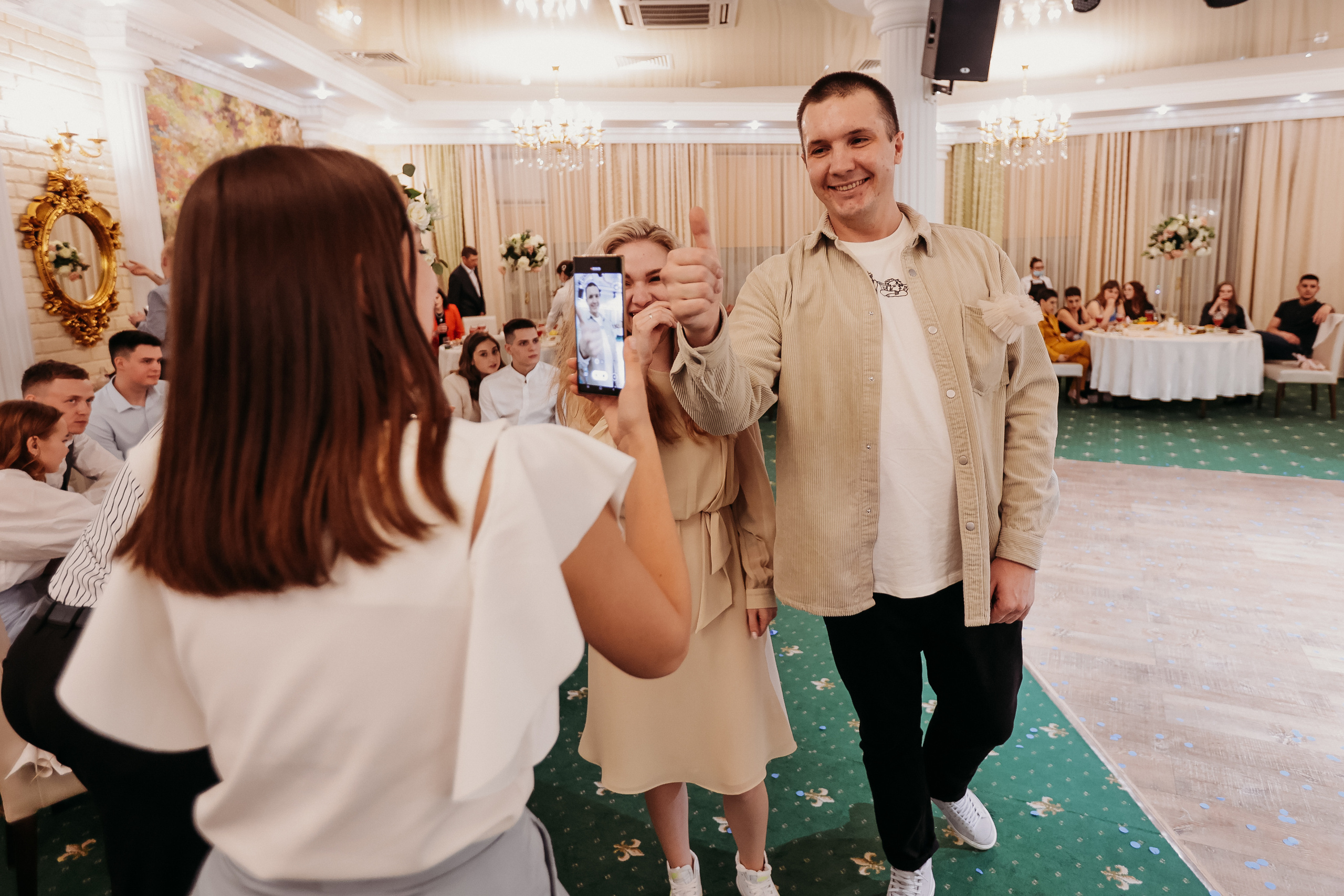 Банкет. Семейный фотограф Тюмень, фотограф на роды Салмина Мария