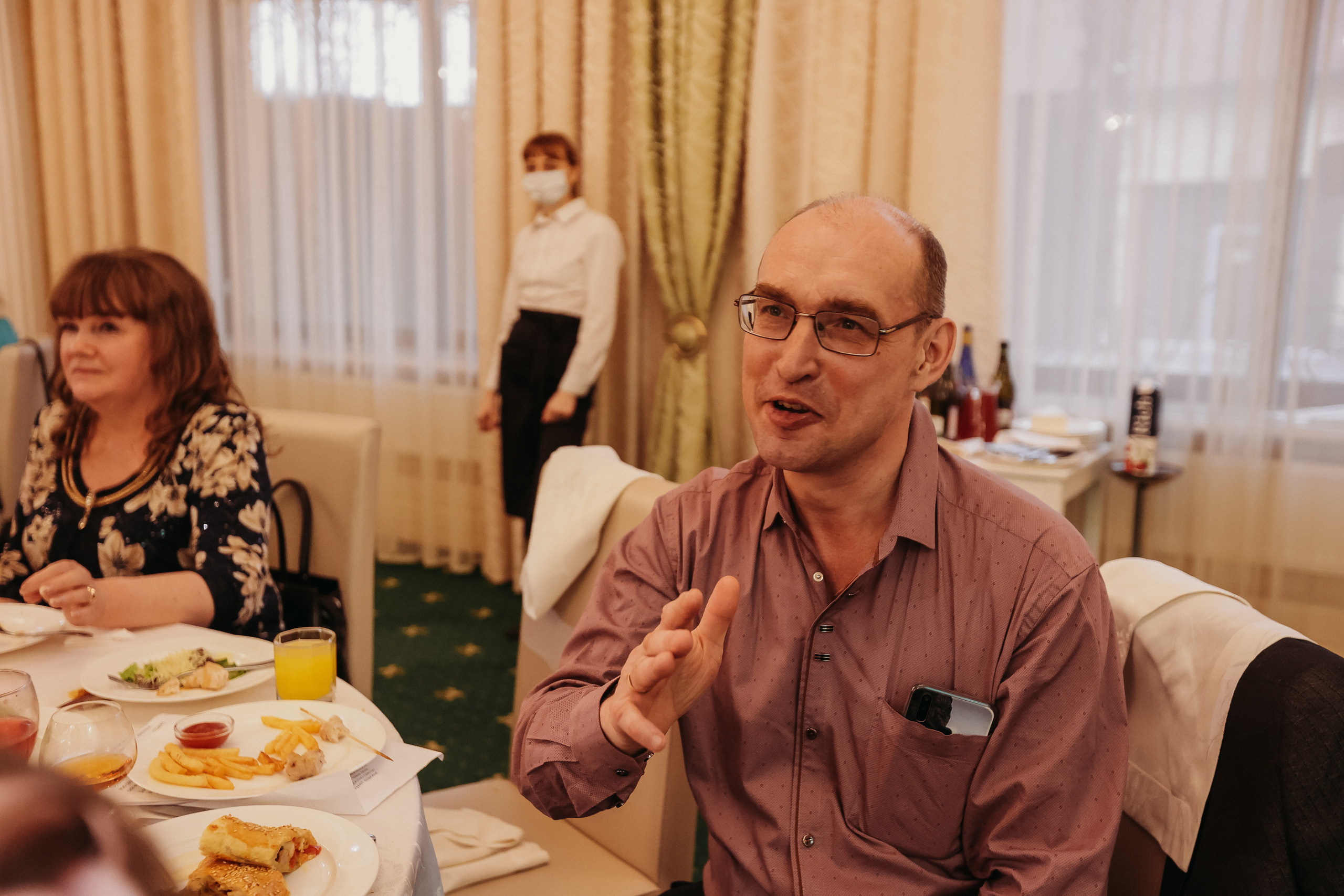 Банкет. Семейный фотограф Тюмень, фотограф на роды Салмина Мария