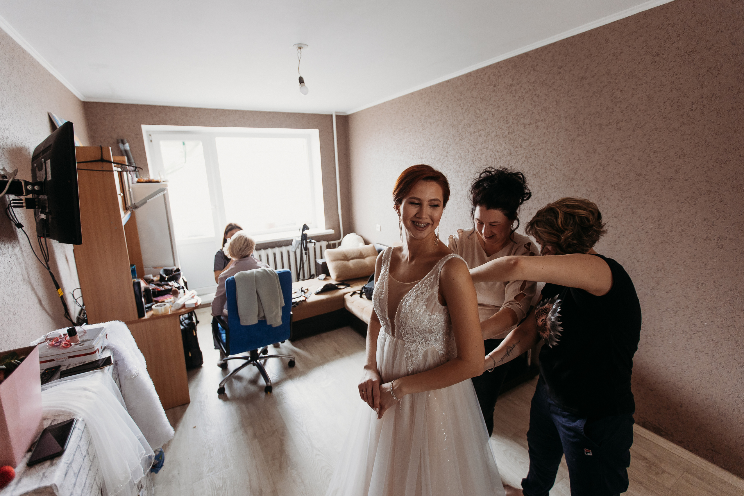 Сборы и прогулка. Семейный фотограф Тюмень, фотограф на роды Салмина Мария