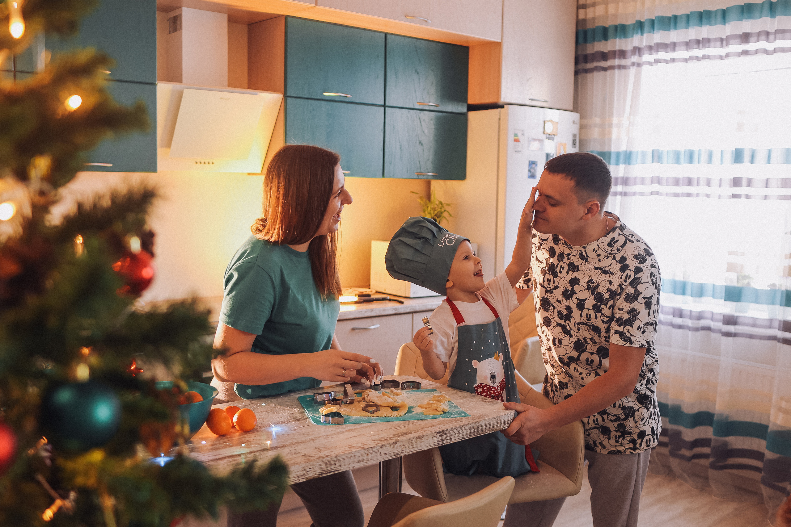 Новогодняя. Семейный фотограф Тюмень, фотограф на роды Салмина Мария