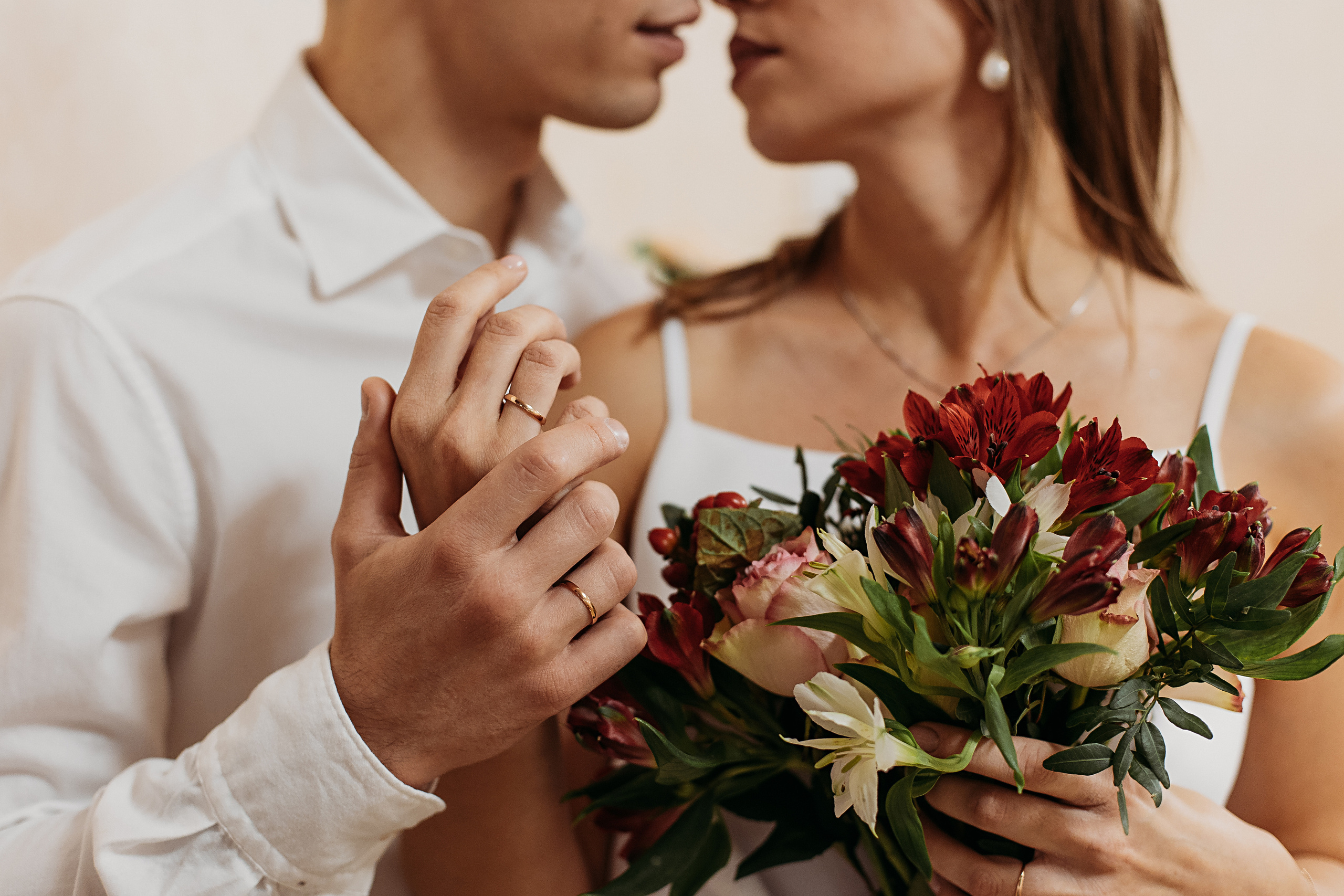 ЗАГС на Кирова. Семейный фотограф Тюмень, фотограф на роды Салмина Мария