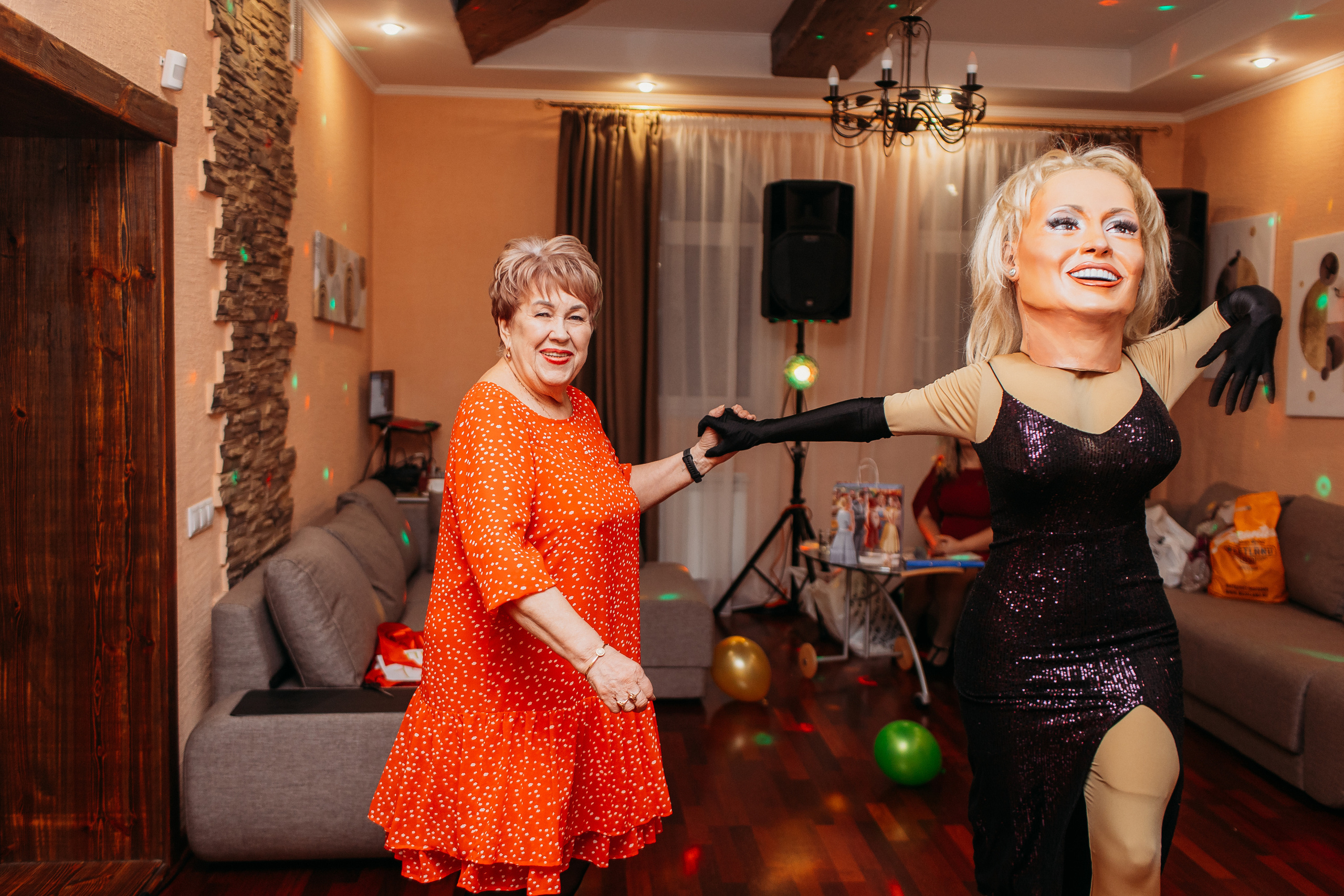 Банкет. Семейный фотограф Тюмень, фотограф на роды Салмина Мария