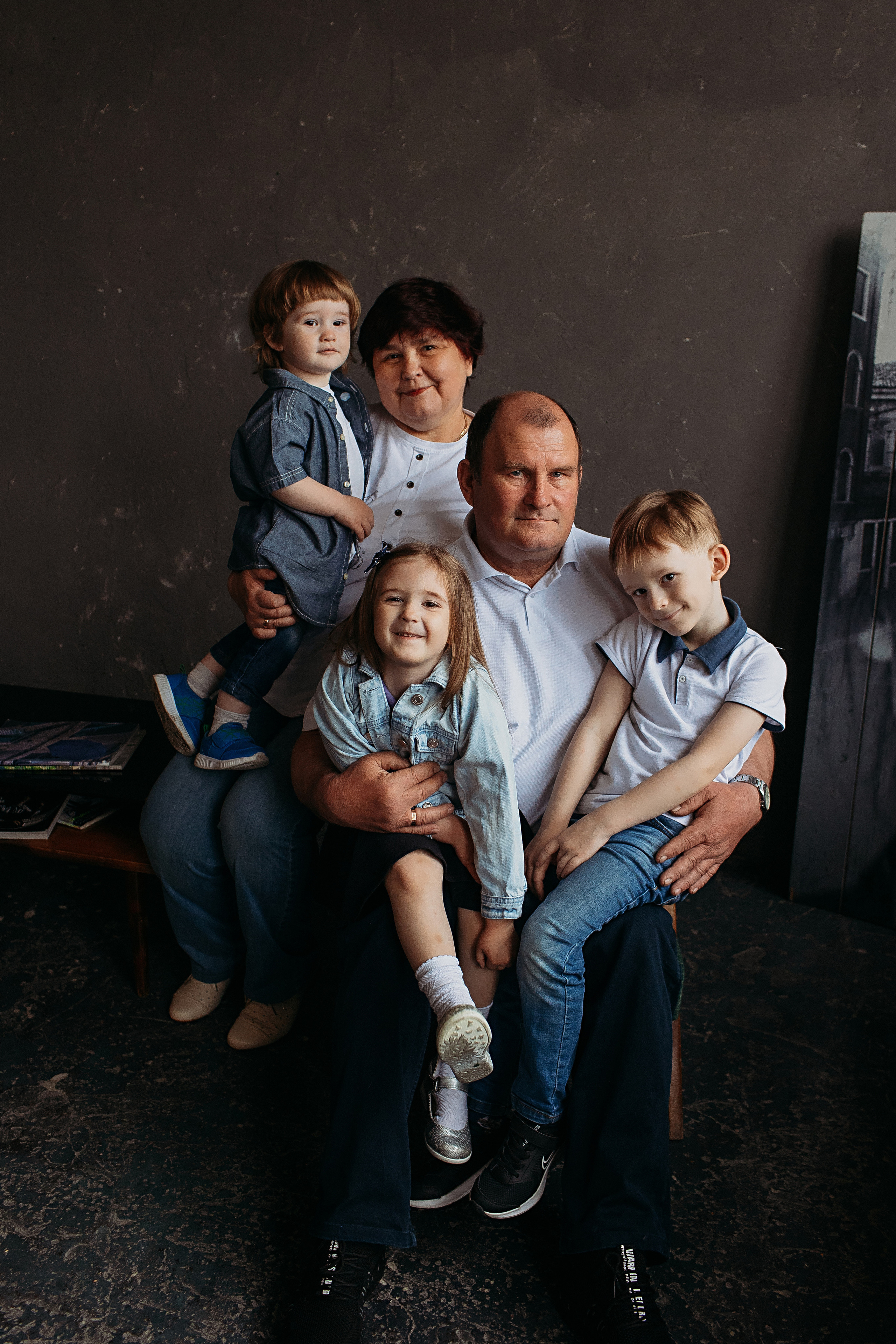 Лофт пространство Наше место. Семейный фотограф Тюмень, фотограф на роды Салмина Мария