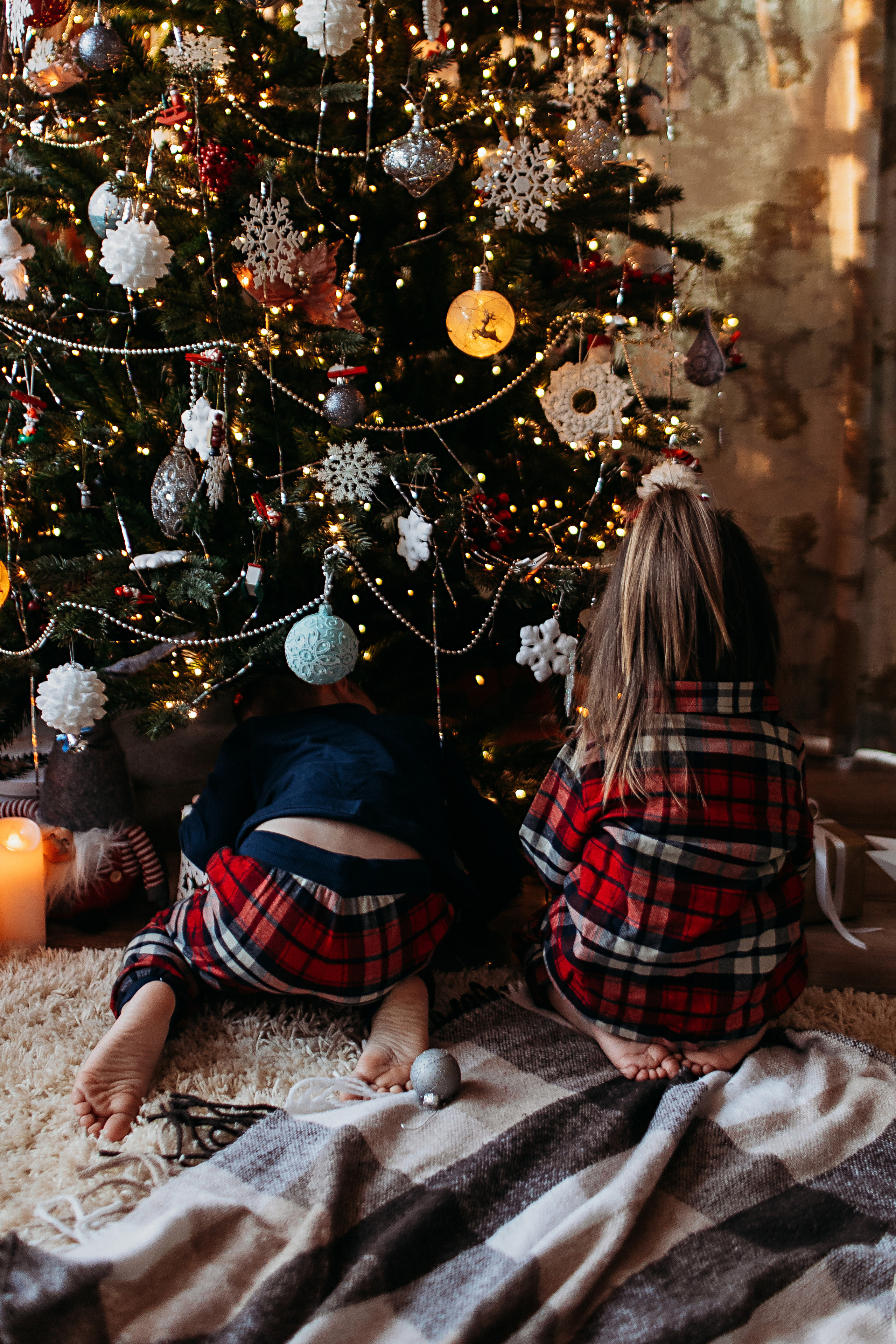 Тёплый новый год. Семейный фотограф Тюмень, фотограф на роды Салмина Мария