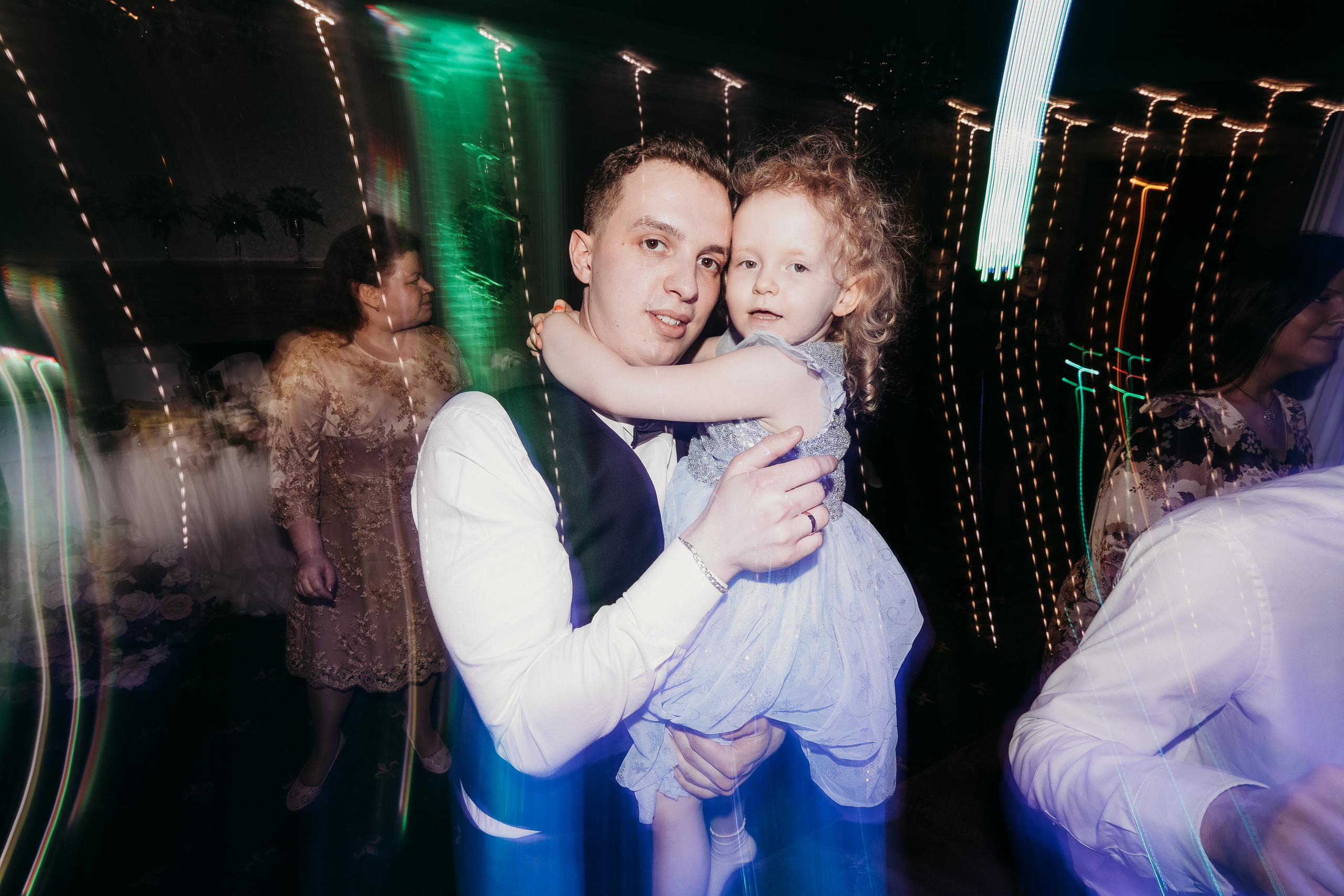 Банкет. Семейный фотограф Тюмень, фотограф на роды Салмина Мария