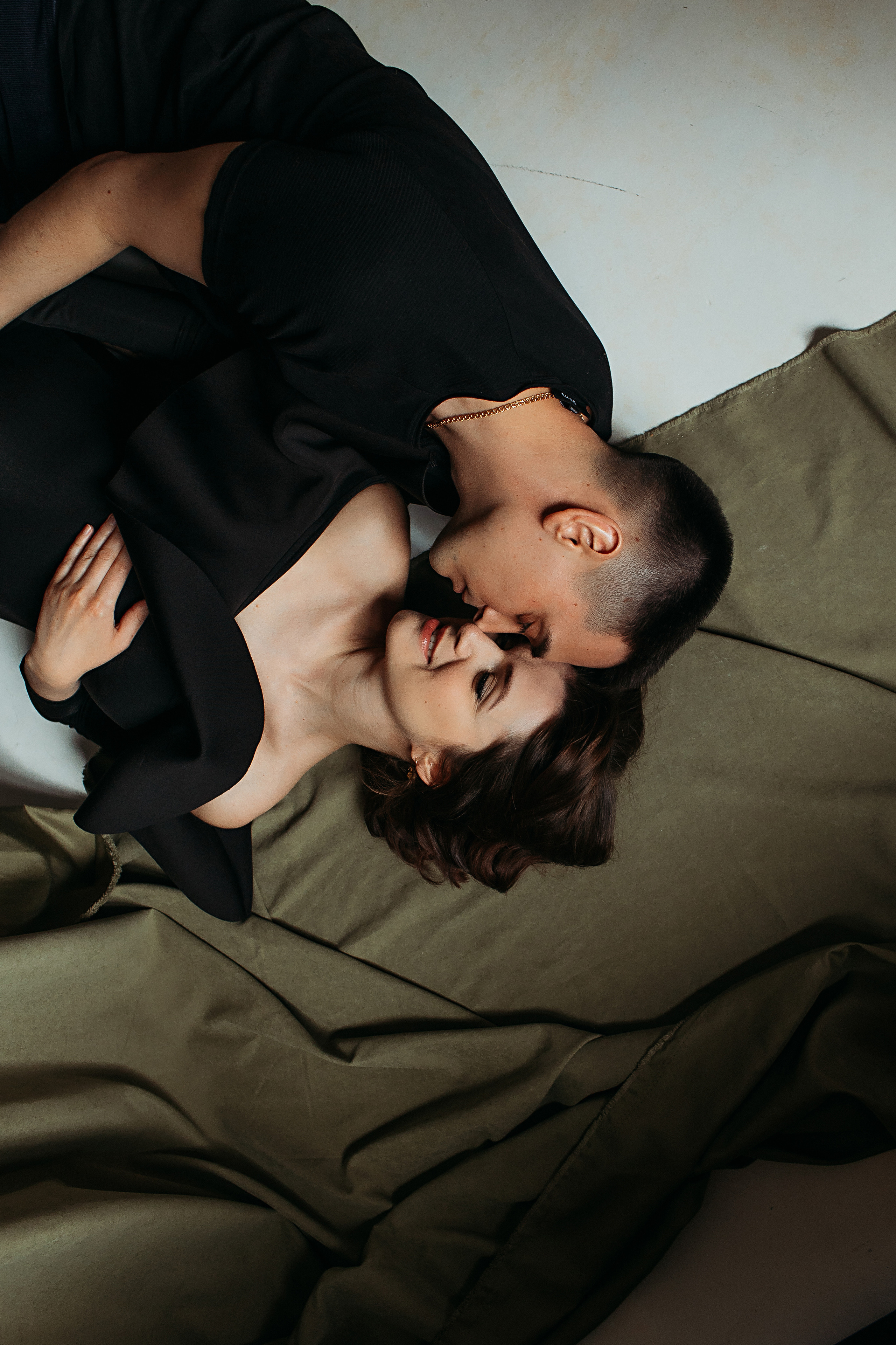 Фататум, малый зал. Семейный фотограф Тюмень, фотограф на роды Салмина Мария