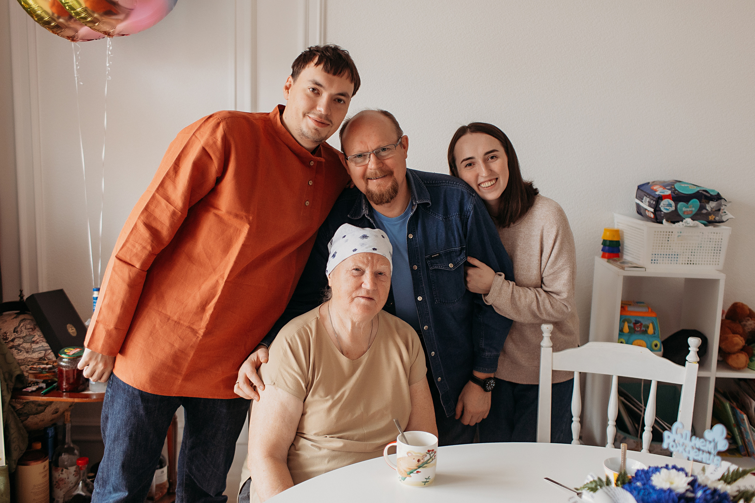 Большая семья. Семейный фотограф Тюмень, фотограф на роды Салмина Мария