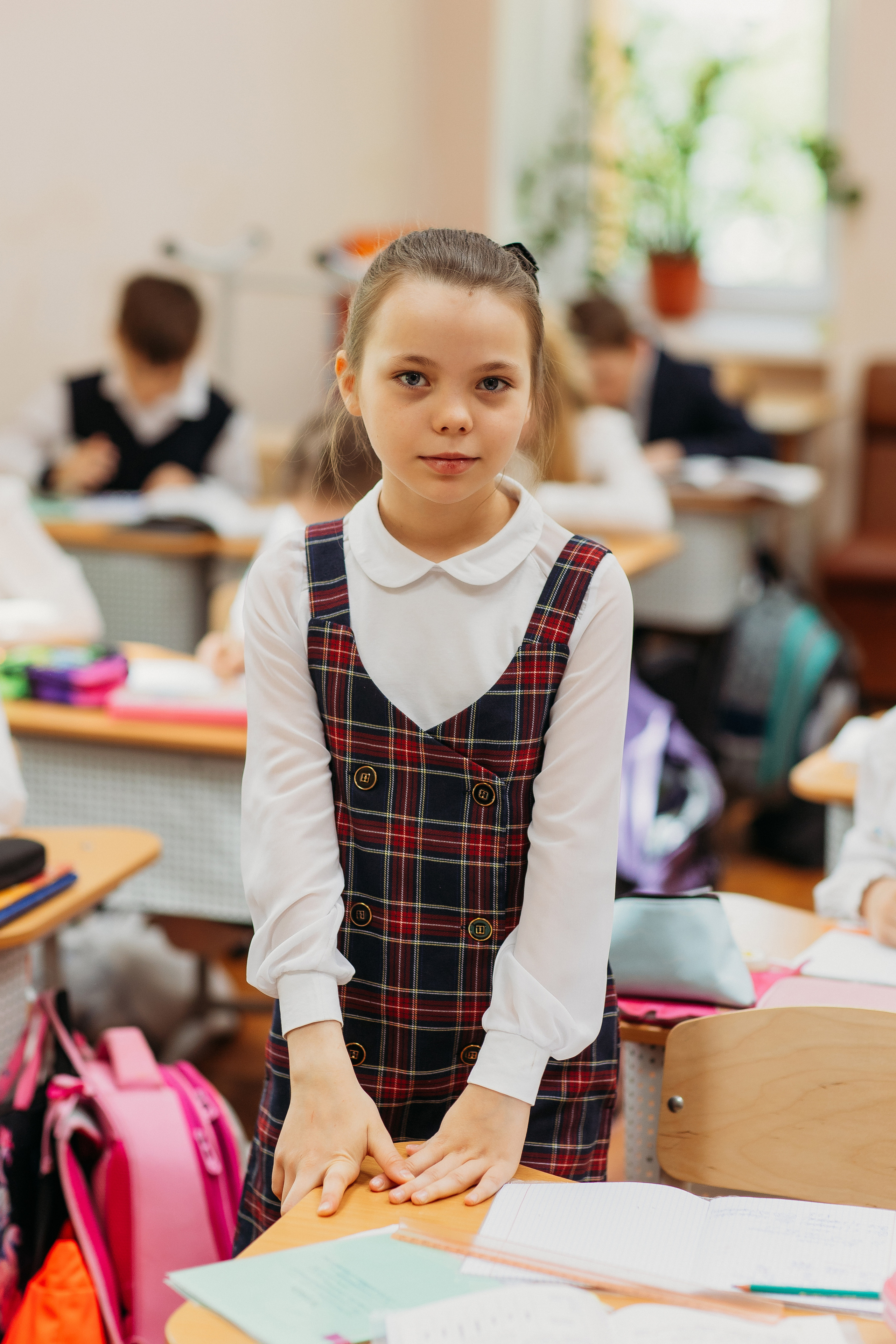 Школа 2 класс. Семейный фотограф Тюмень, фотограф на роды Салмина Мария