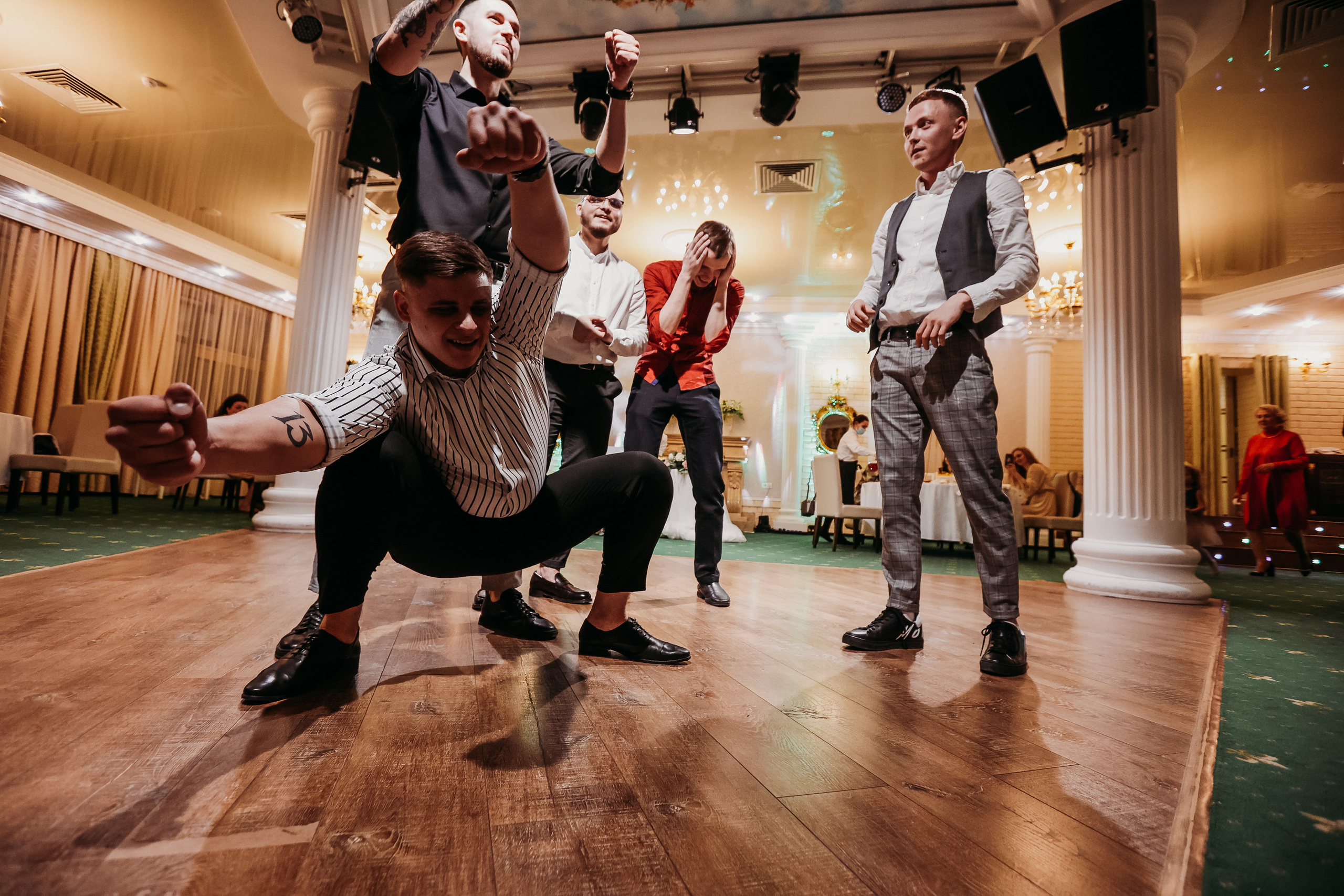 Банкет. Семейный фотограф Тюмень, фотограф на роды Салмина Мария