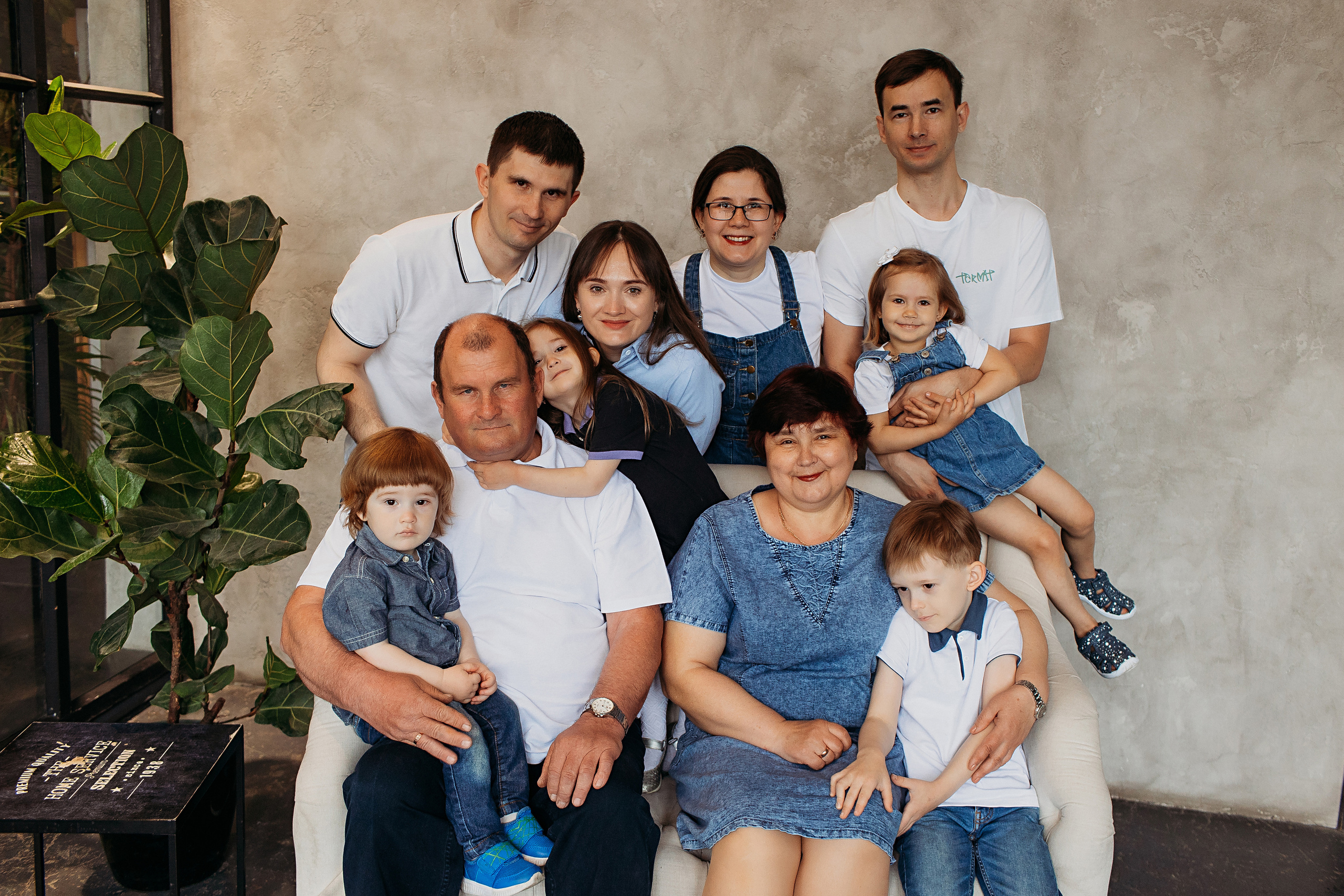 Лофт пространство Наше место. Семейный фотограф Тюмень, фотограф на роды Салмина Мария