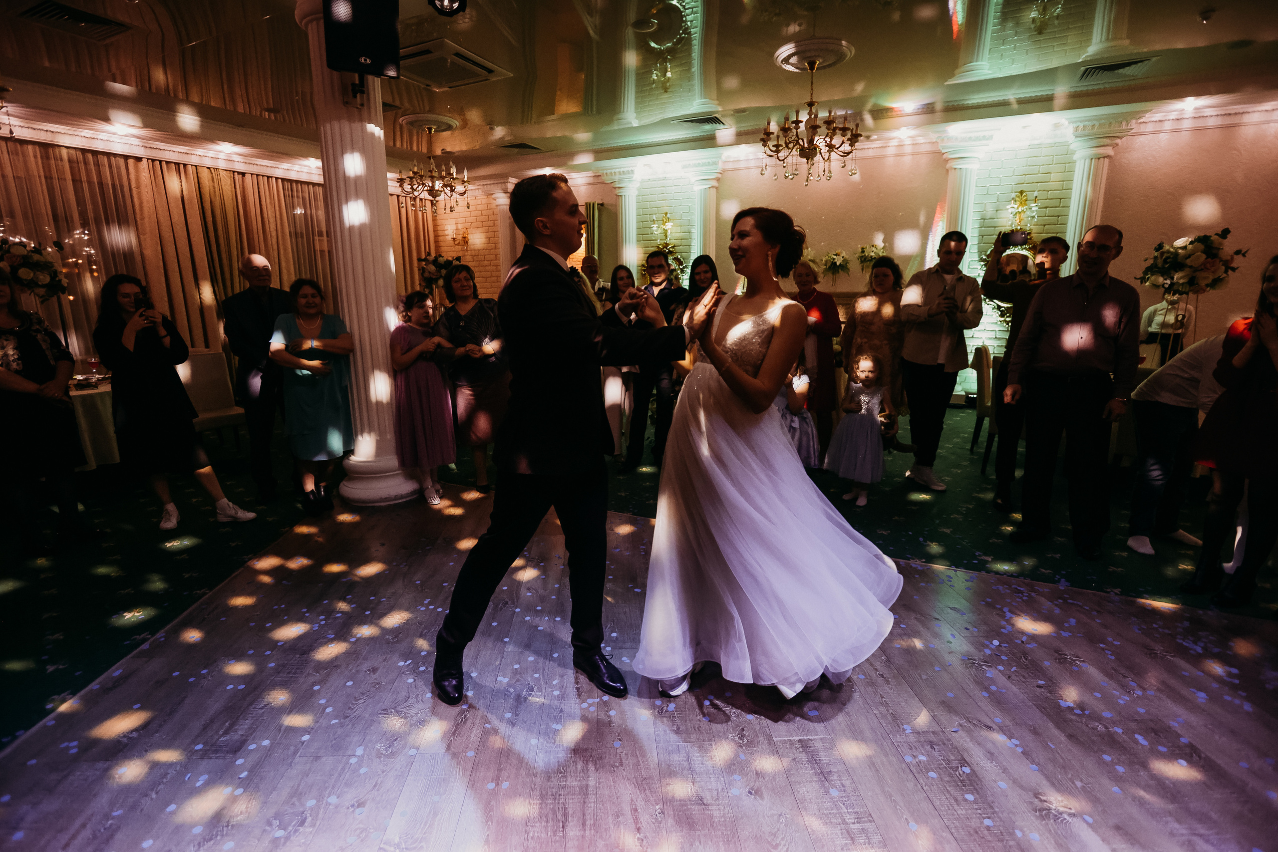 Банкет. Семейный фотограф Тюмень, фотограф на роды Салмина Мария