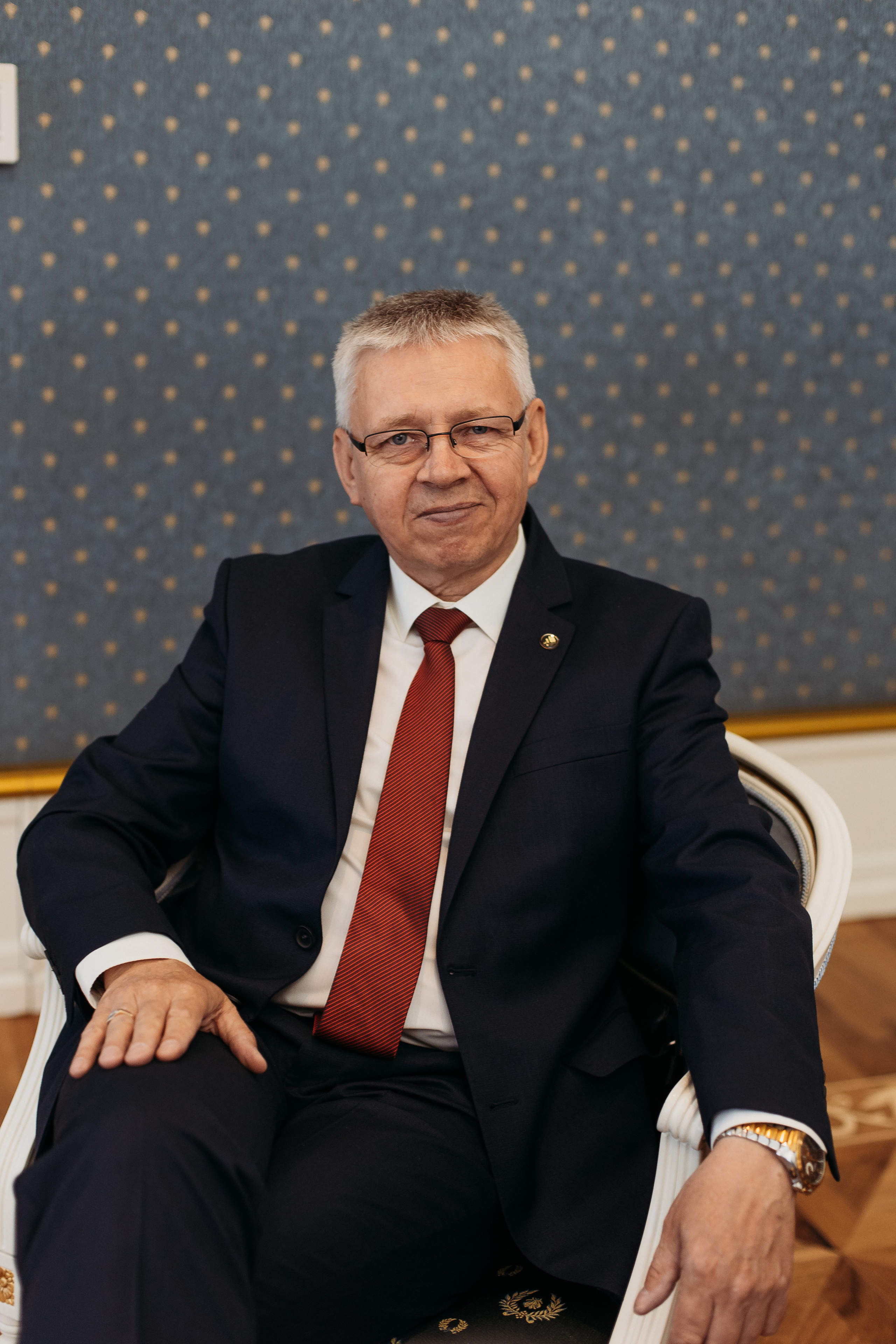 ЗАГС Малыгина. Семейный фотограф Тюмень, фотограф на роды Салмина Мария