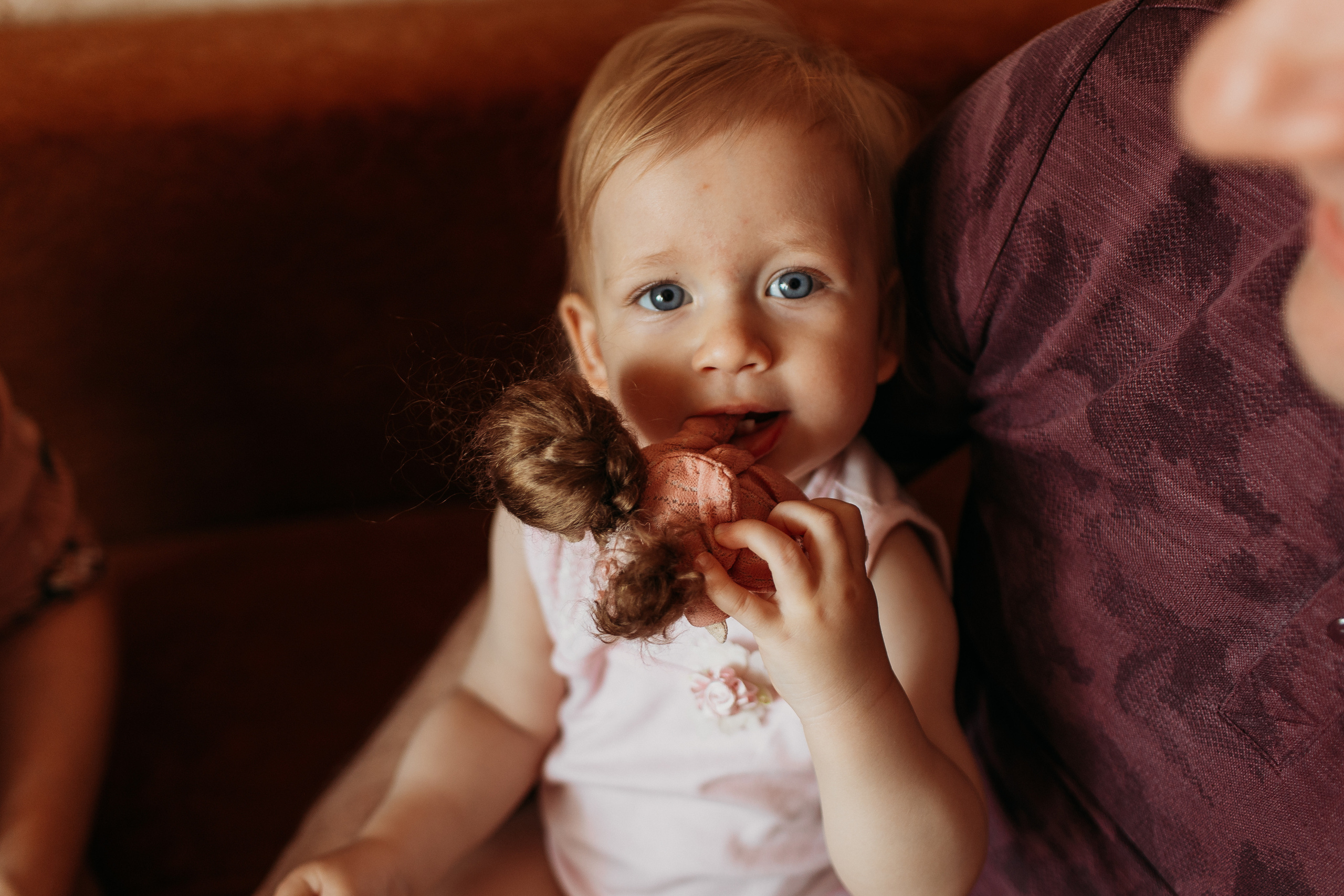 Дома. Семейный фотограф Тюмень, фотограф на роды Салмина Мария